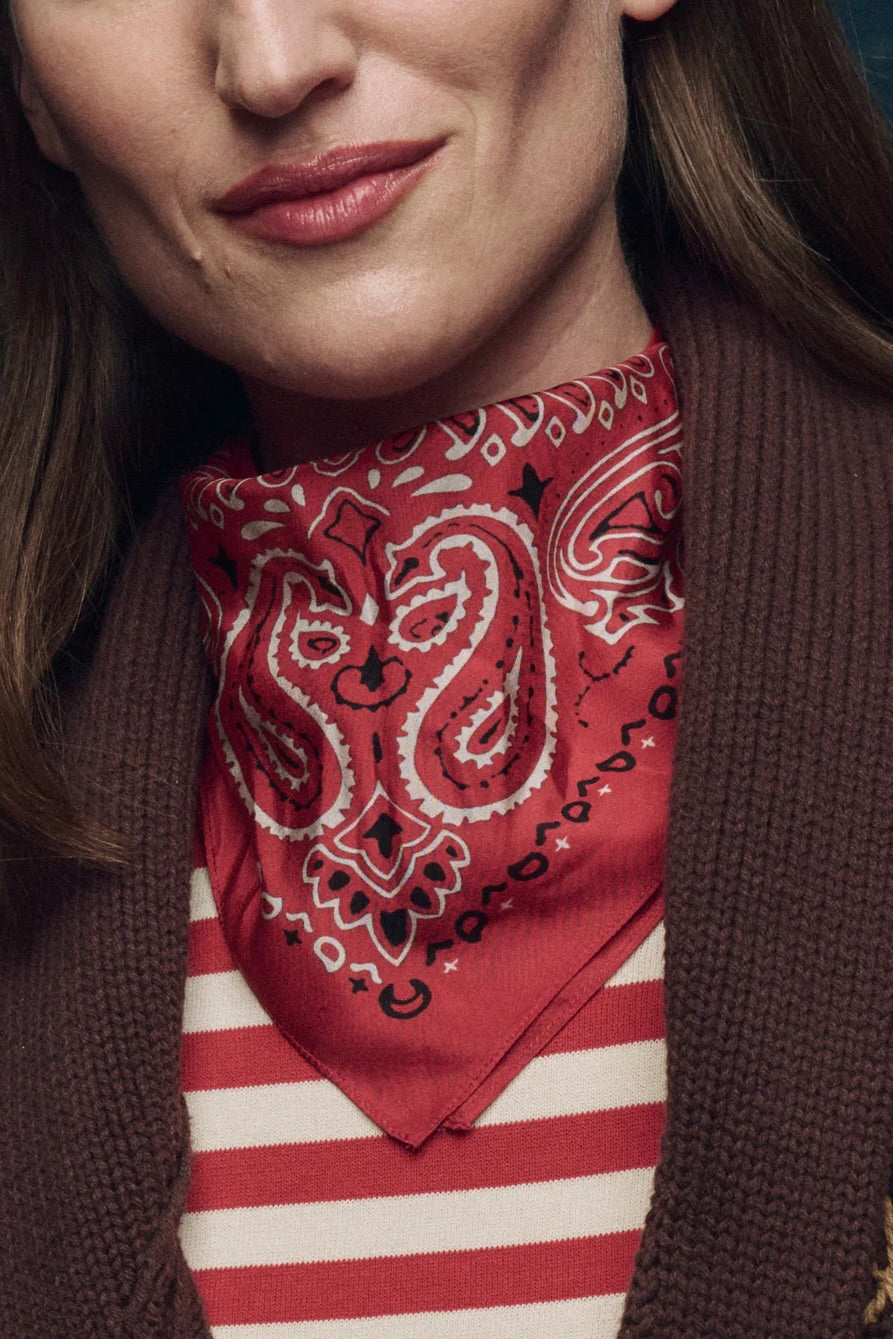 LE BANDANA EN SOIE ROUGE VIF