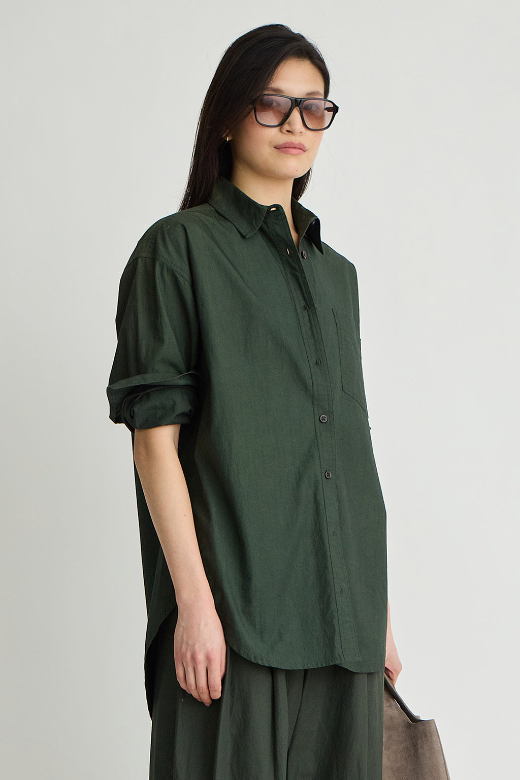 OVERSIZED BUTTON DOWN
