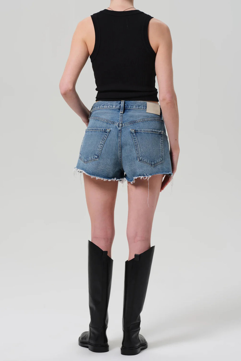 THE LORO SHORT IN GOWER