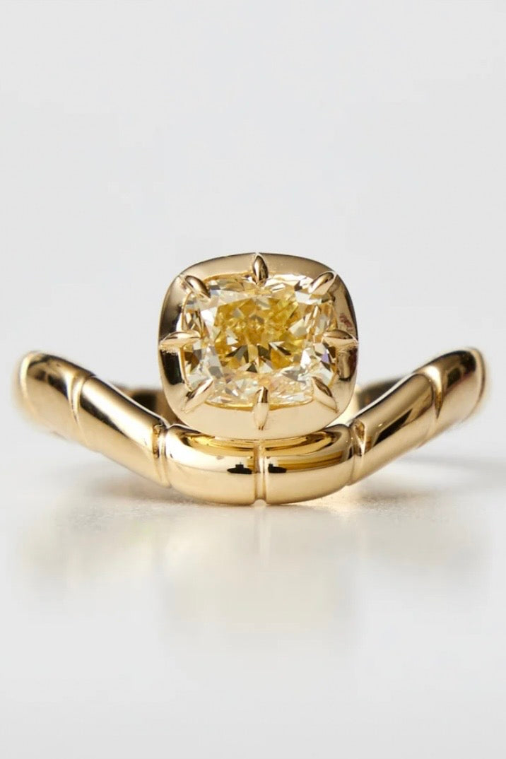 CONTOURED WAVE CUSHION PINKY RING