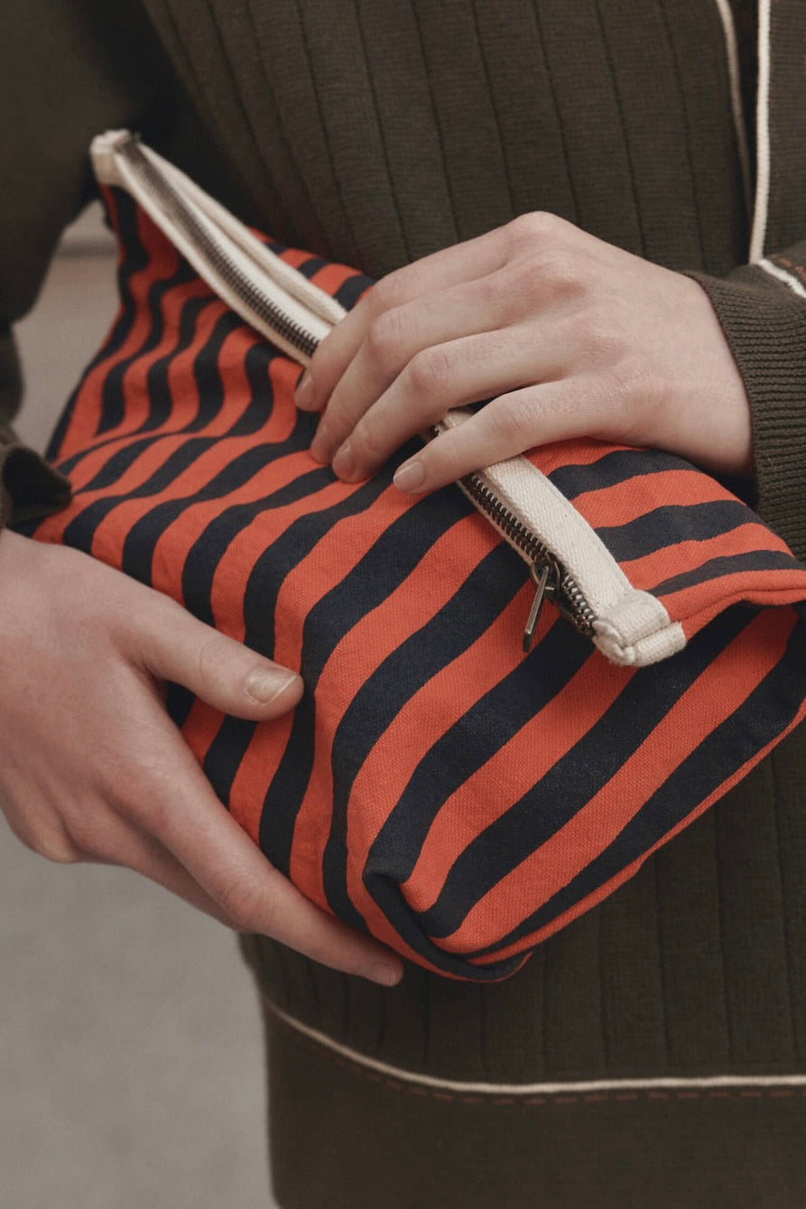 THE STRIPE POUCH