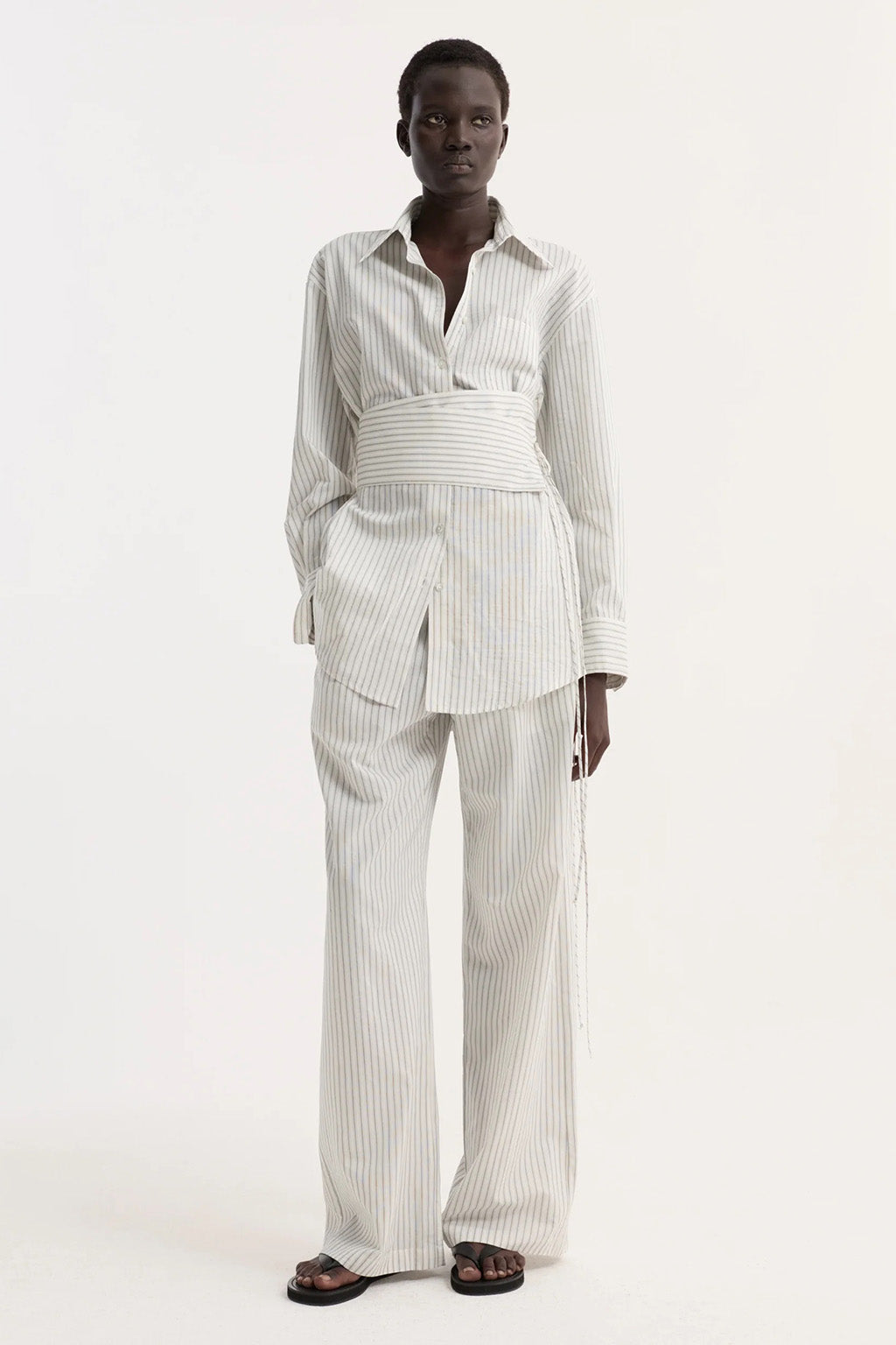 CHEMISE CEINTURÉE EN SOIE RAYÉE