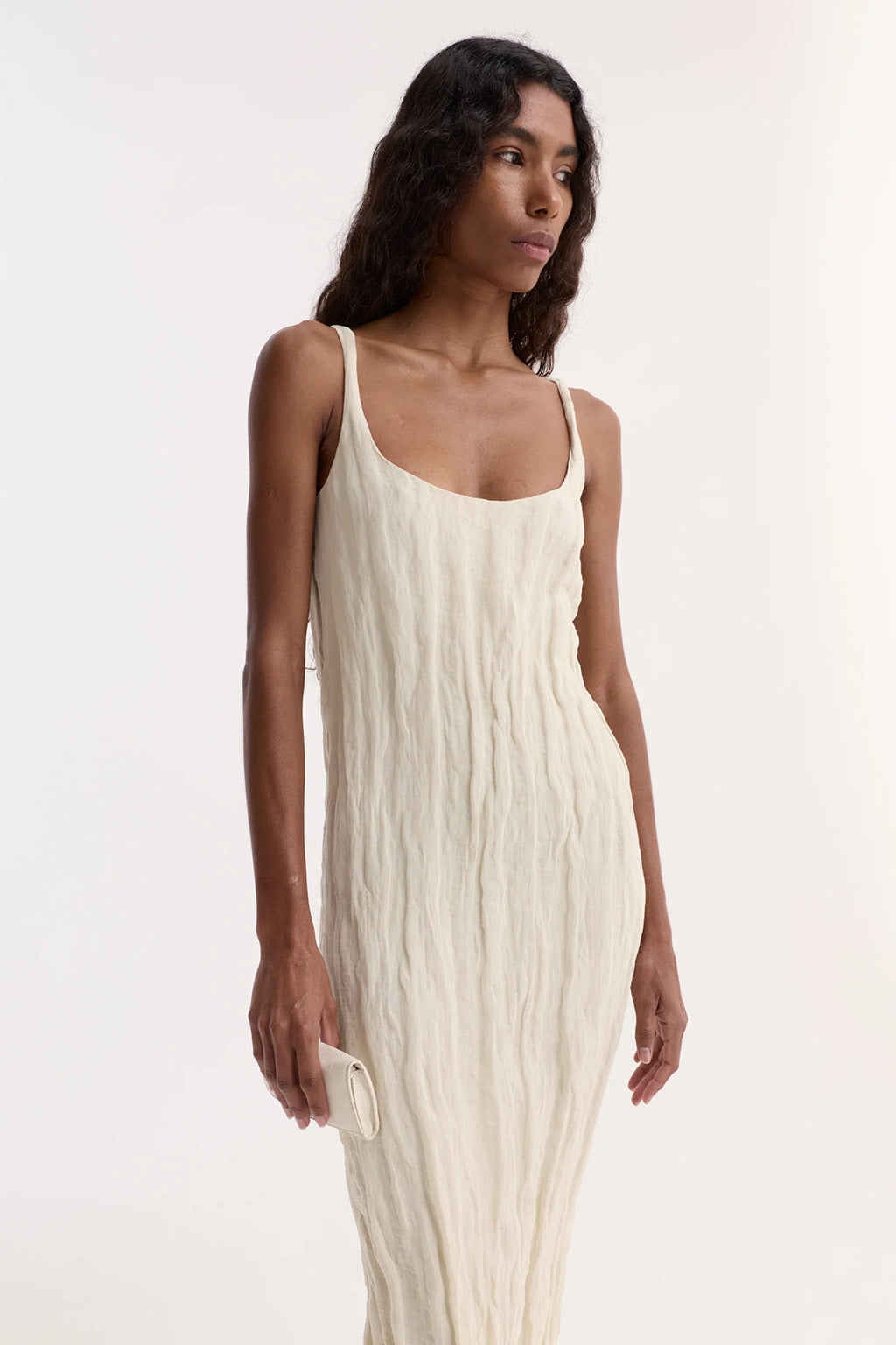 ROBE TEXTURÉE À COL CARRÉ