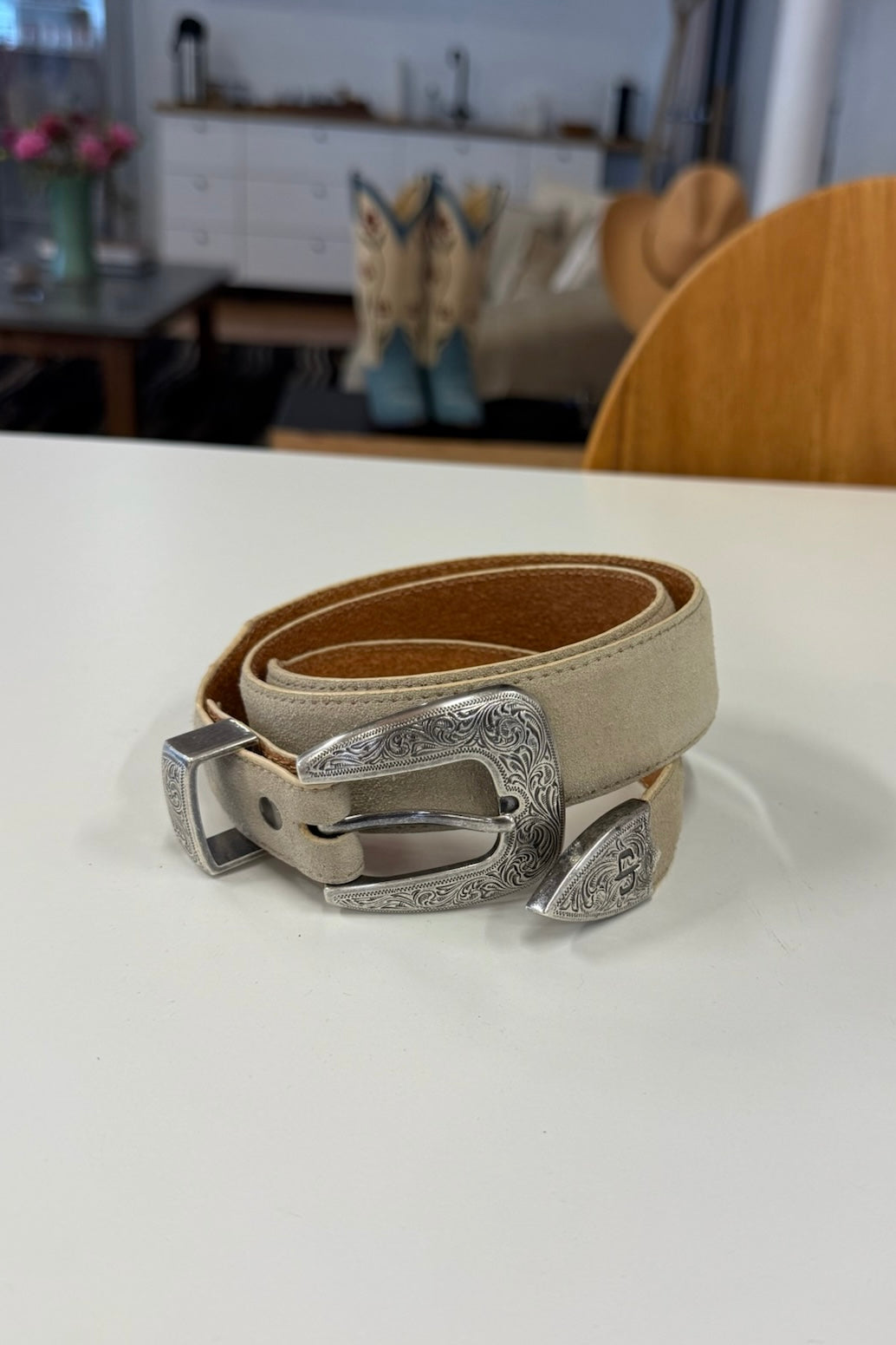 THE WESTERN NARROW BELT