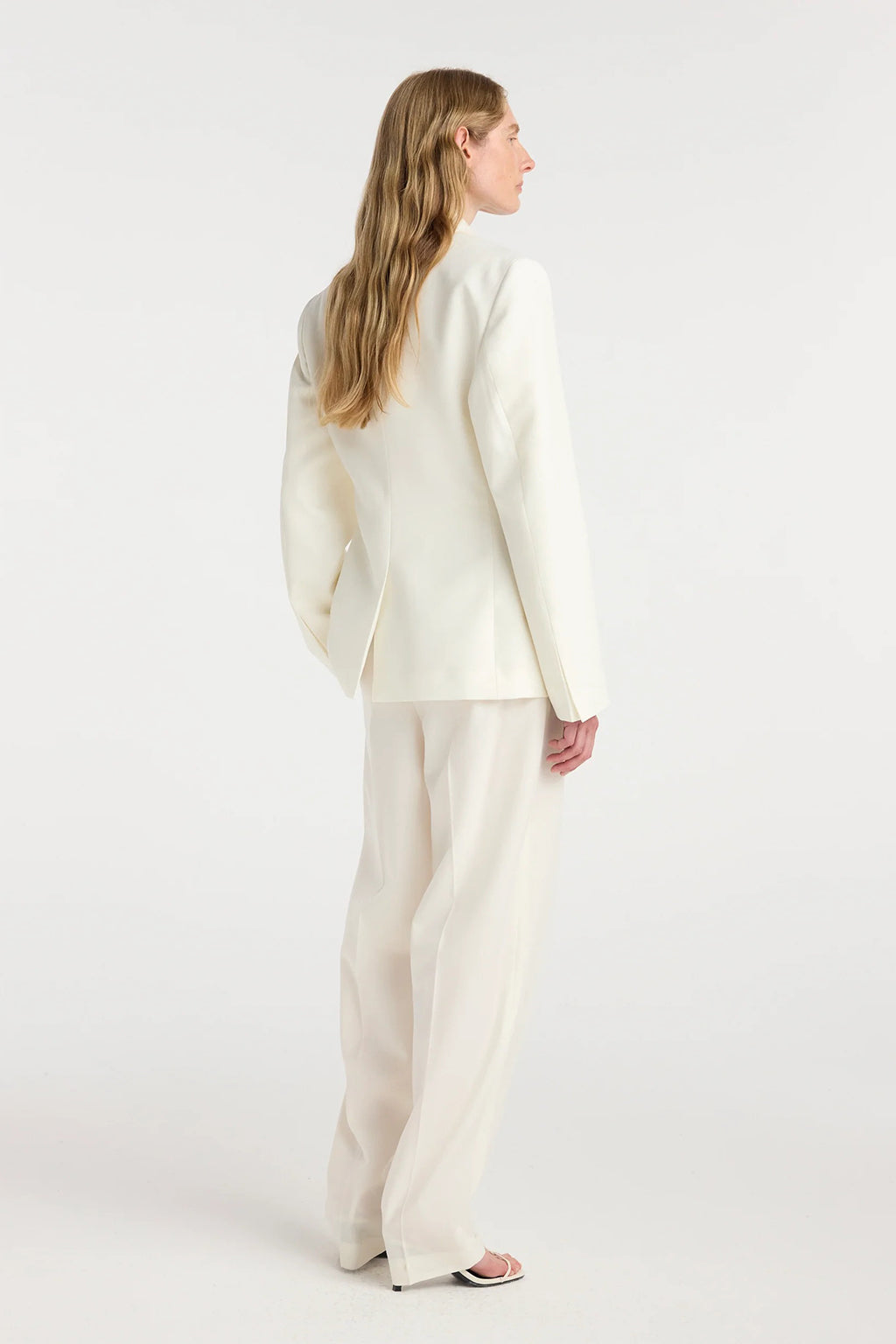 HOURGLASS SHAPED BLAZER *pre-order*