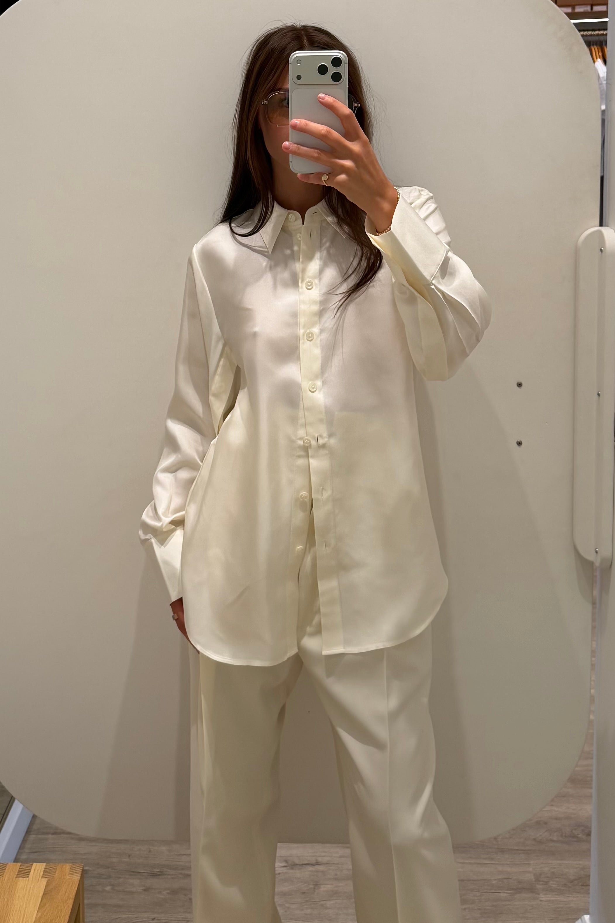 SILK OPEN SLEEVE DETAILED SHIRT