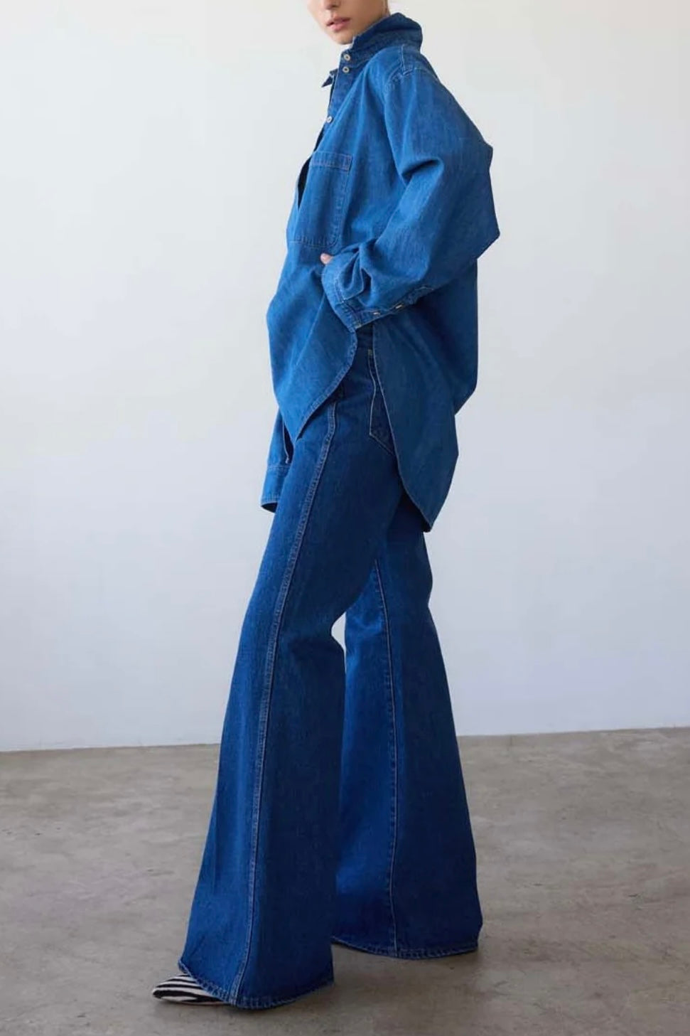 LA CLOCHETTE D'ÉLÉPHANT