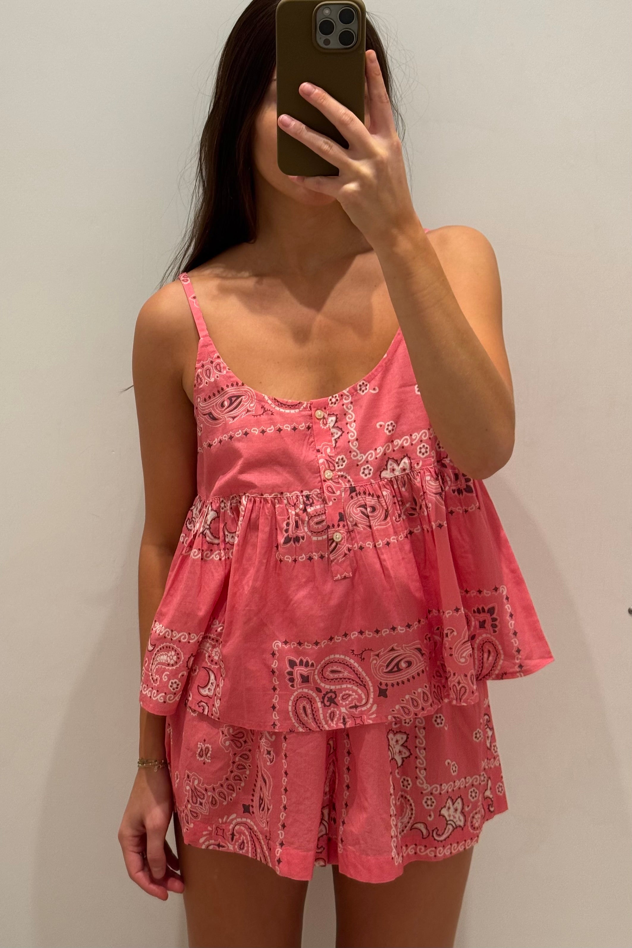 LE SHORT DE NUIT À TAILLE SMOCKÉE