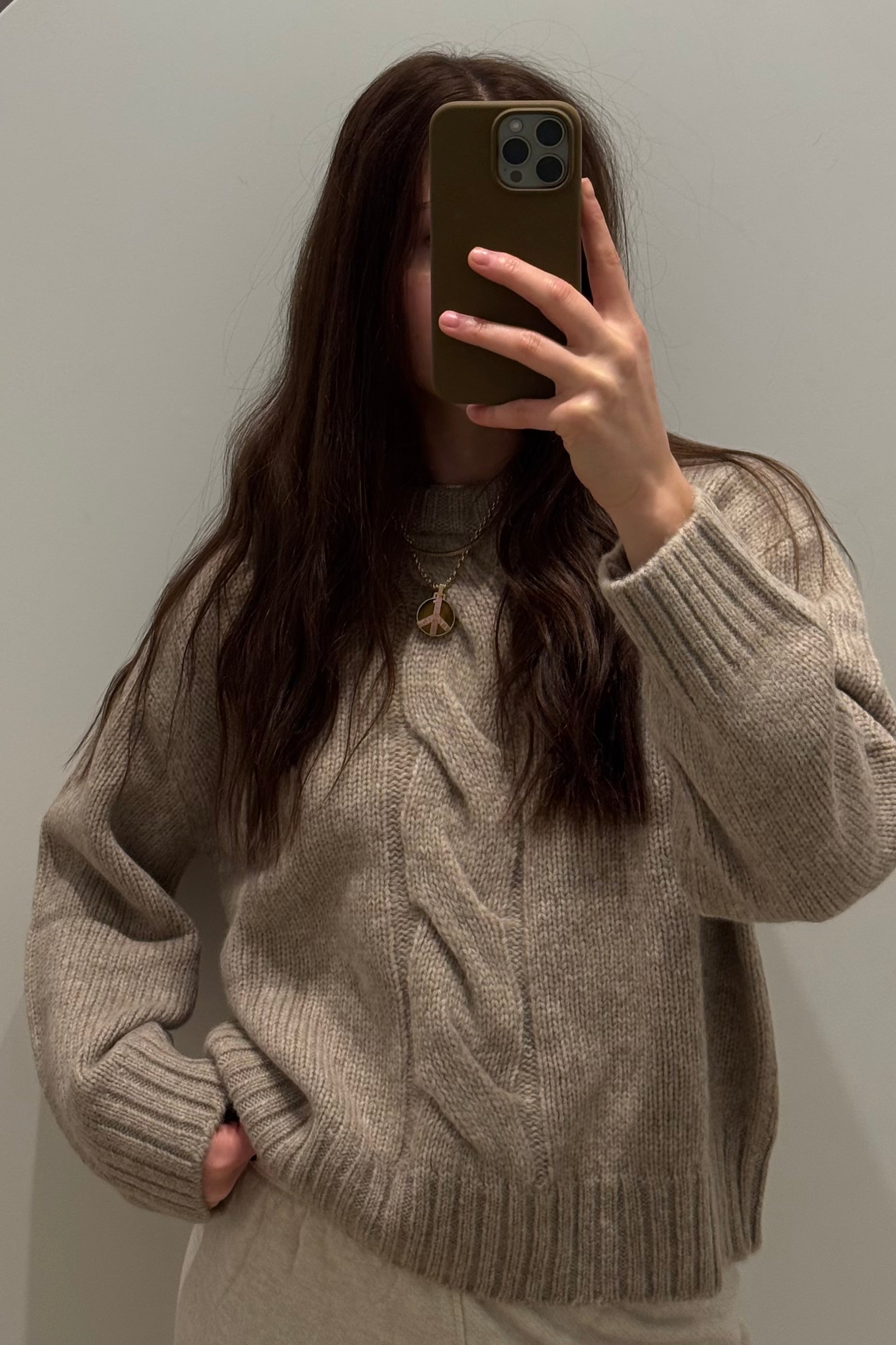 TOVE CREWNECK SWEATER