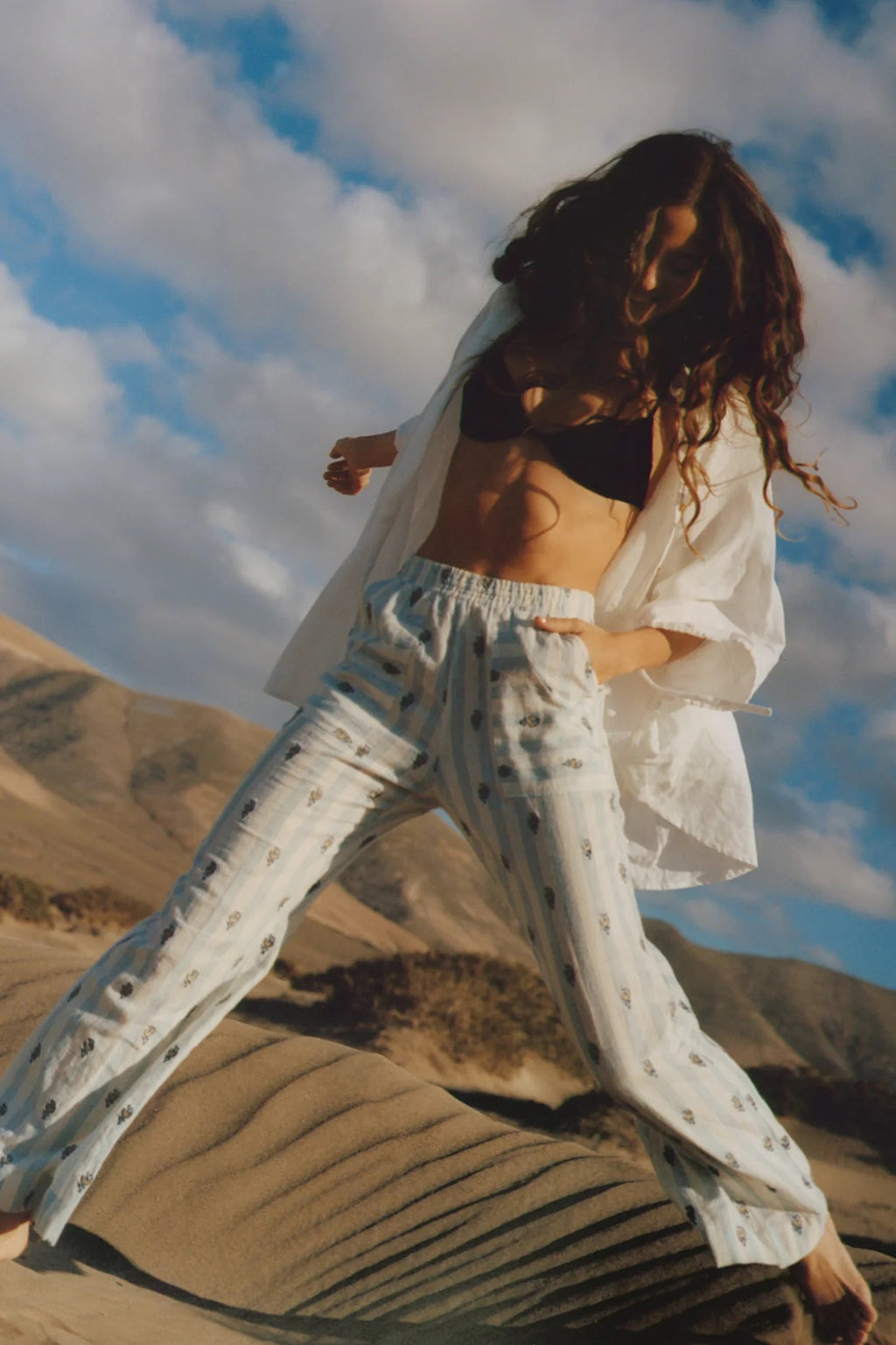 SIRENUSE STRAIGHT LEG PANT