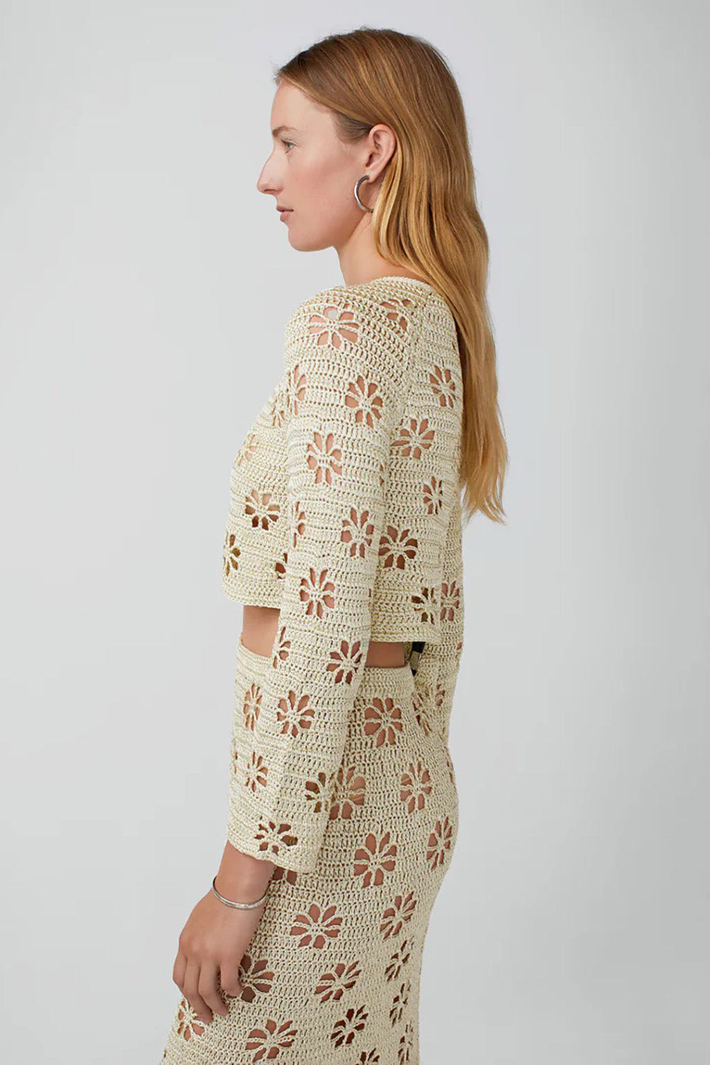 FLOWER CROCHET CARDIGAN