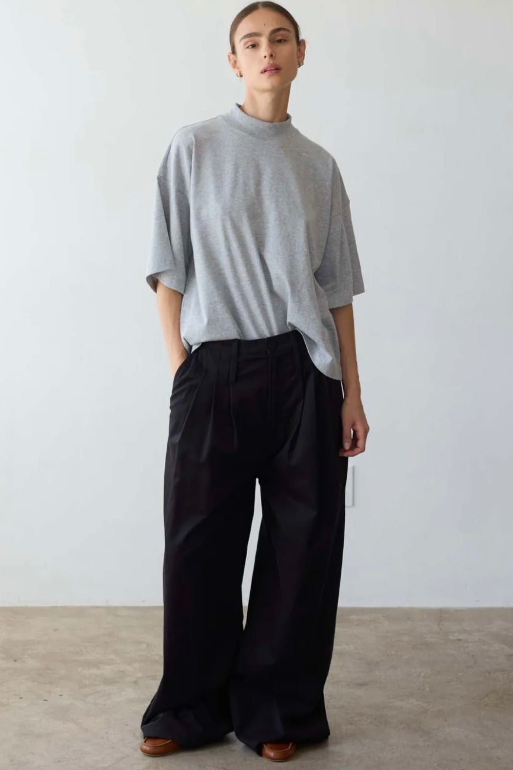 THE TRIPLE PLEAT PANT