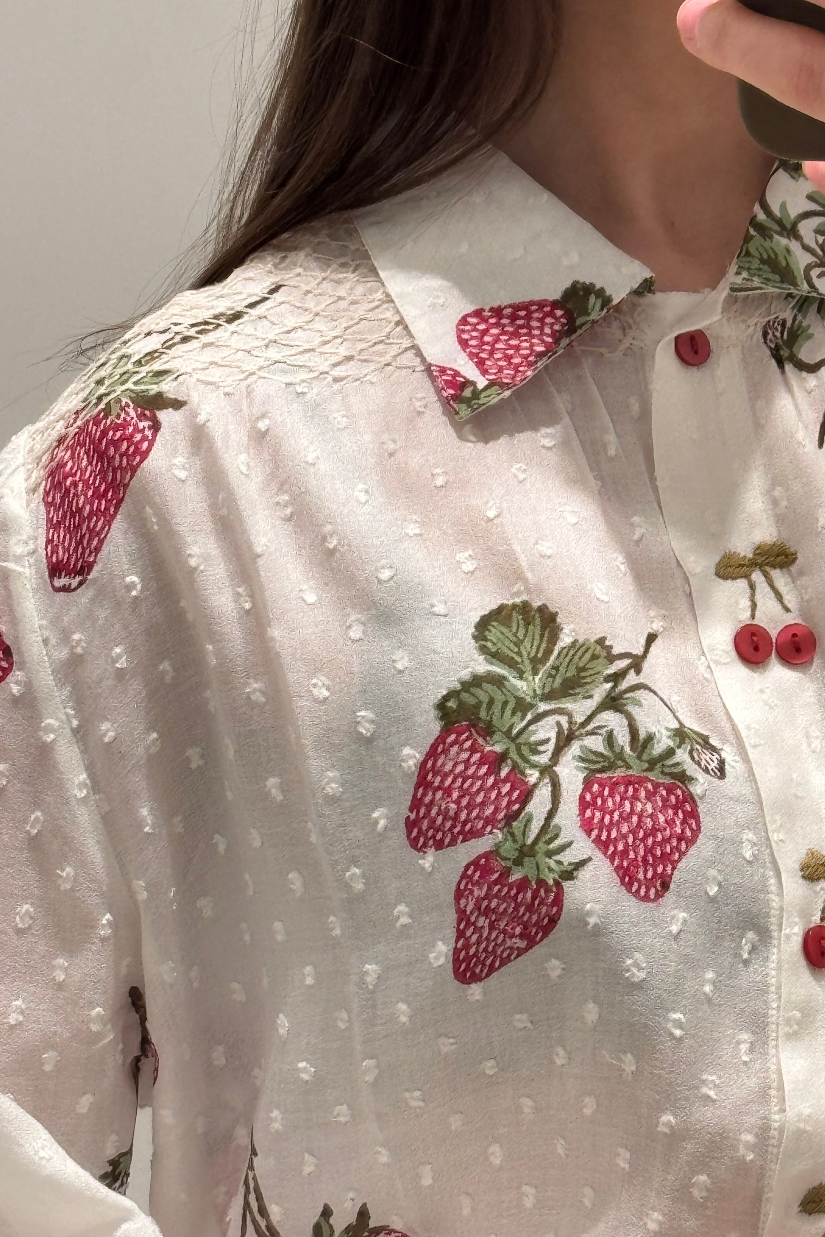 PRISCILLA STRAWBERRY DOT SHIRT
