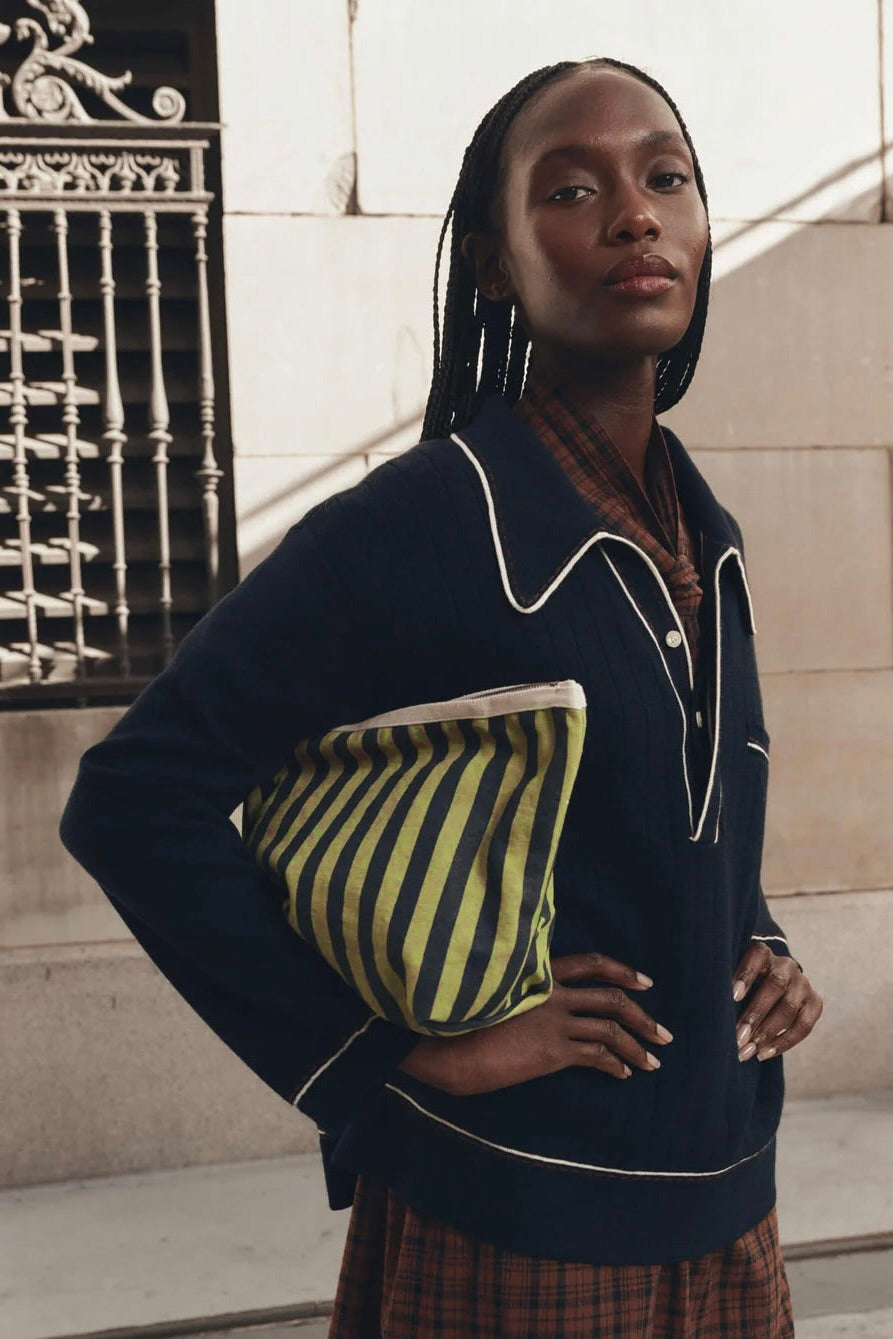 THE STRIPE POUCH