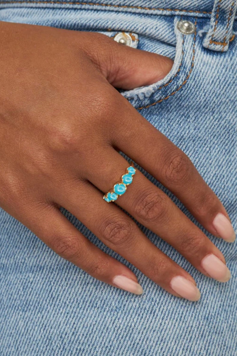LARGE GRADUATED TURQUOISE RING