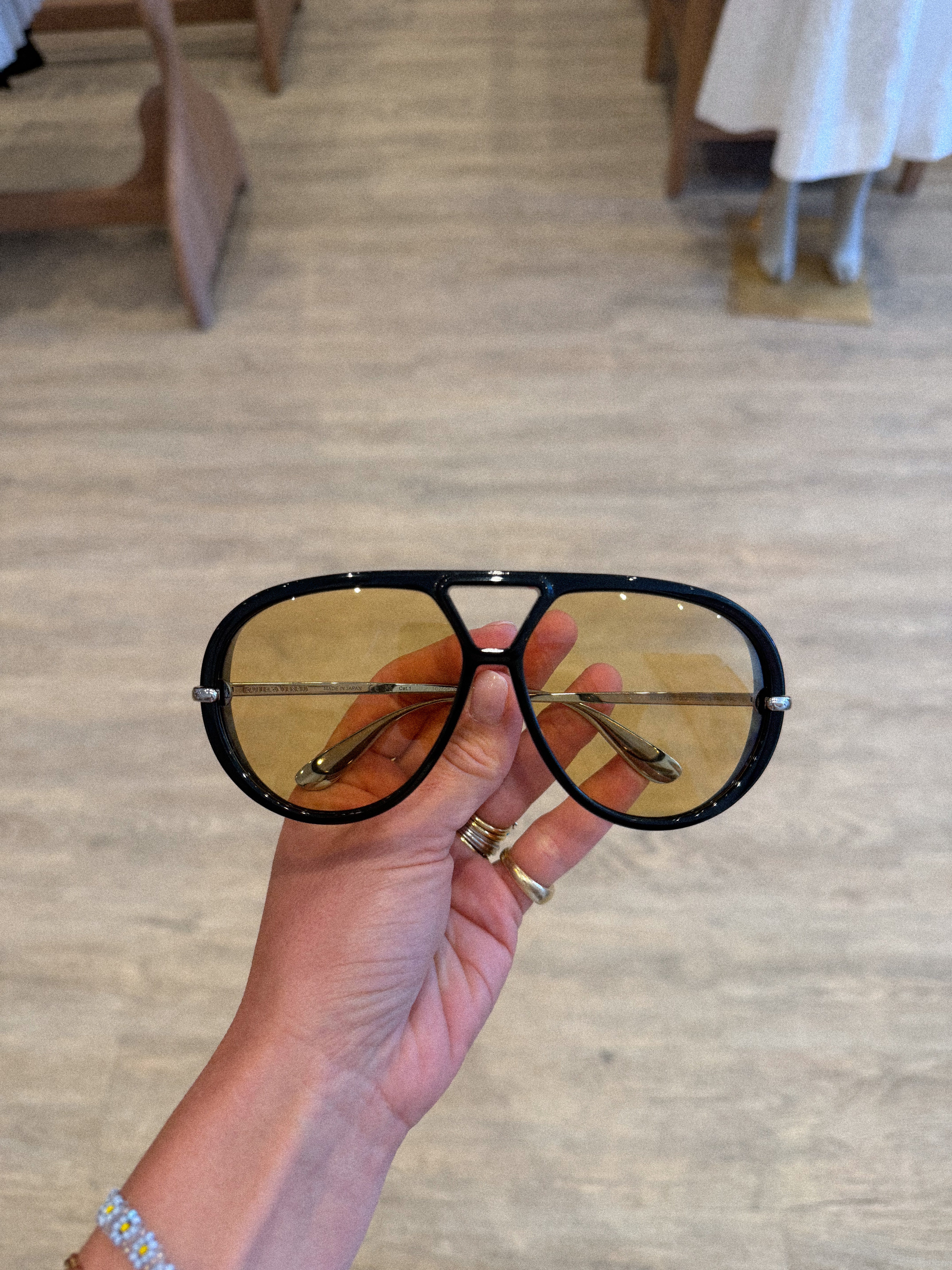 LUNETTES DE SOLEIL MÉTAL DORÉ