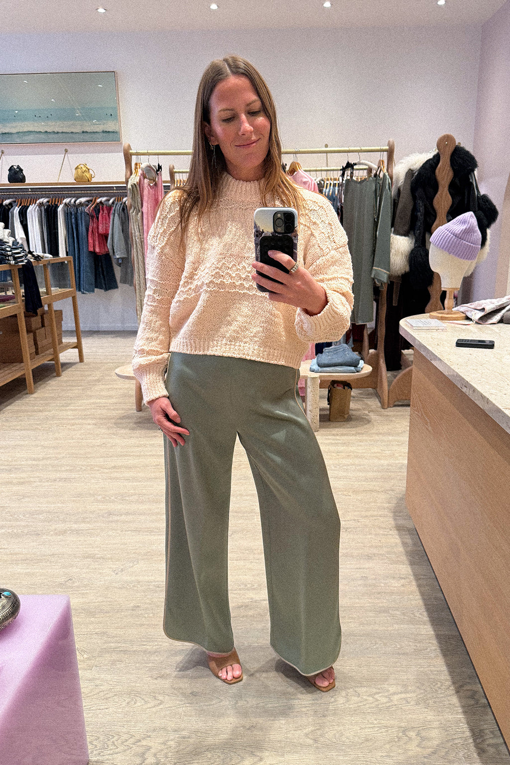ENVERS SHINY SATIN CROPPED PANTS