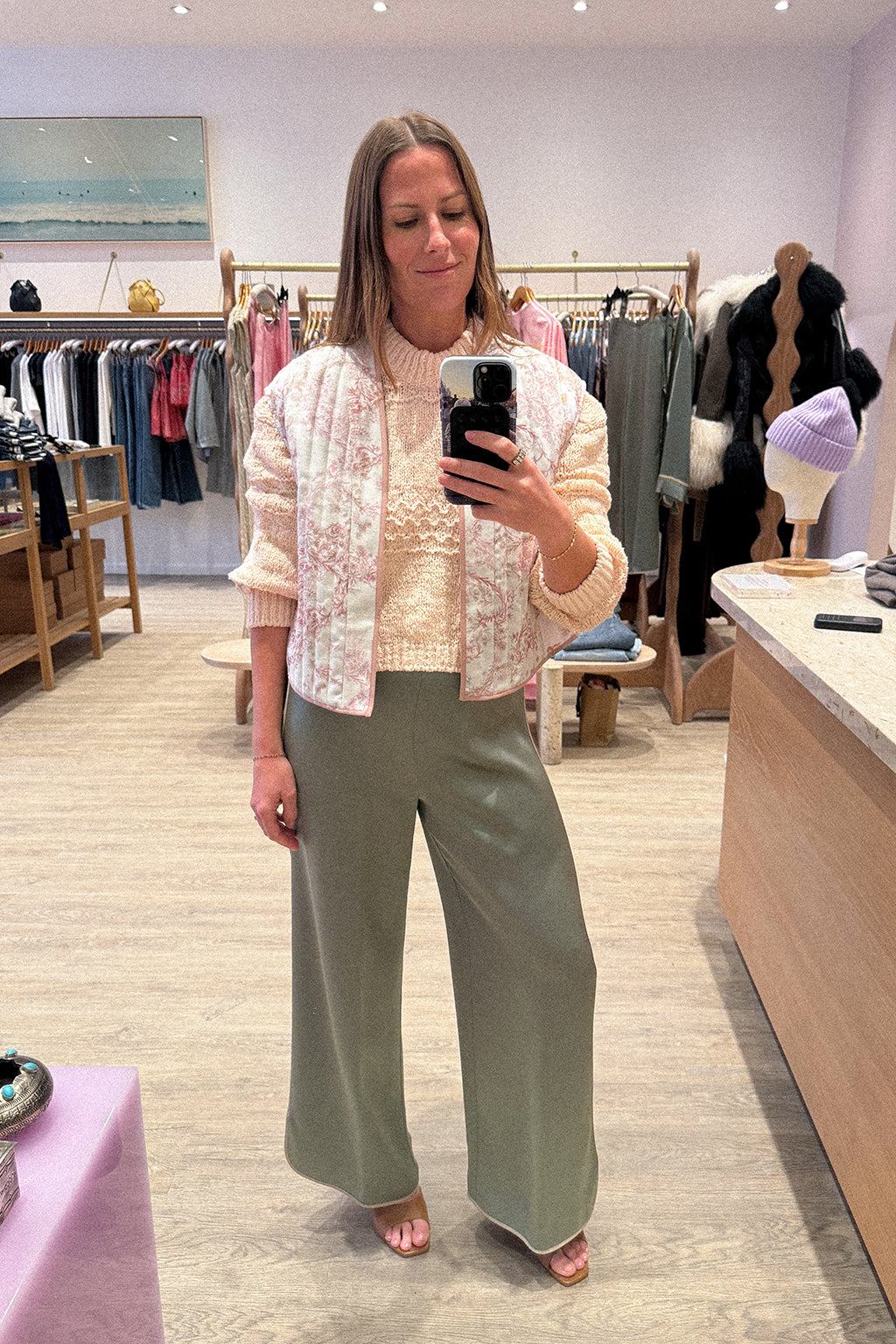 ENVERS SHINY SATIN CROPPED PANTS