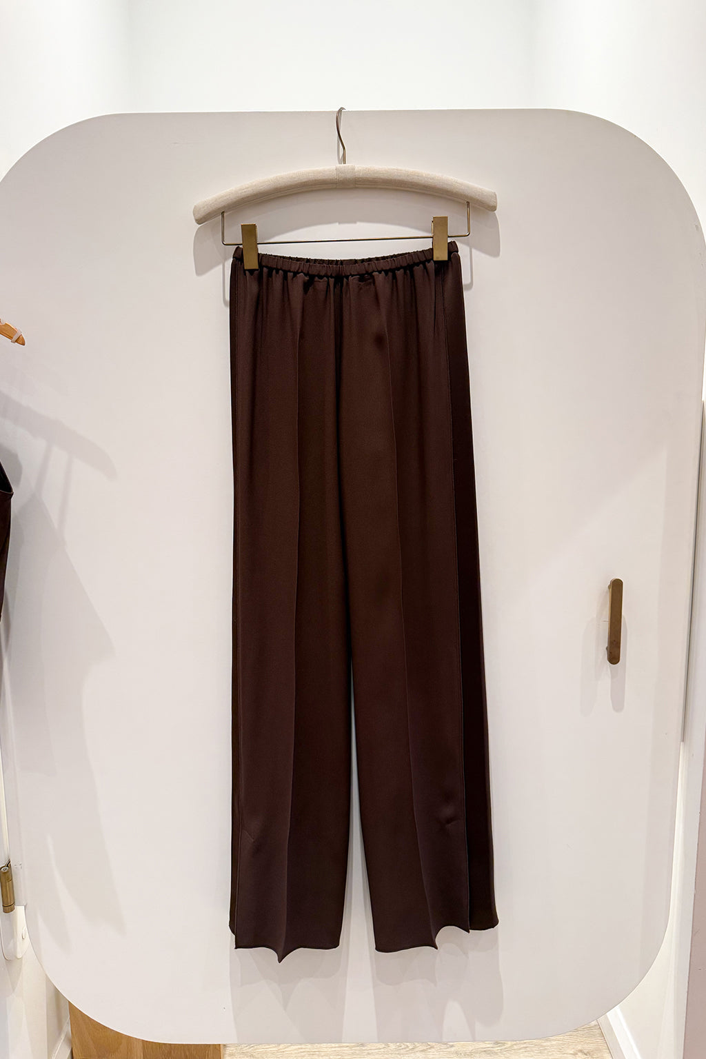 PANTALON ENVERS MAT SATIN