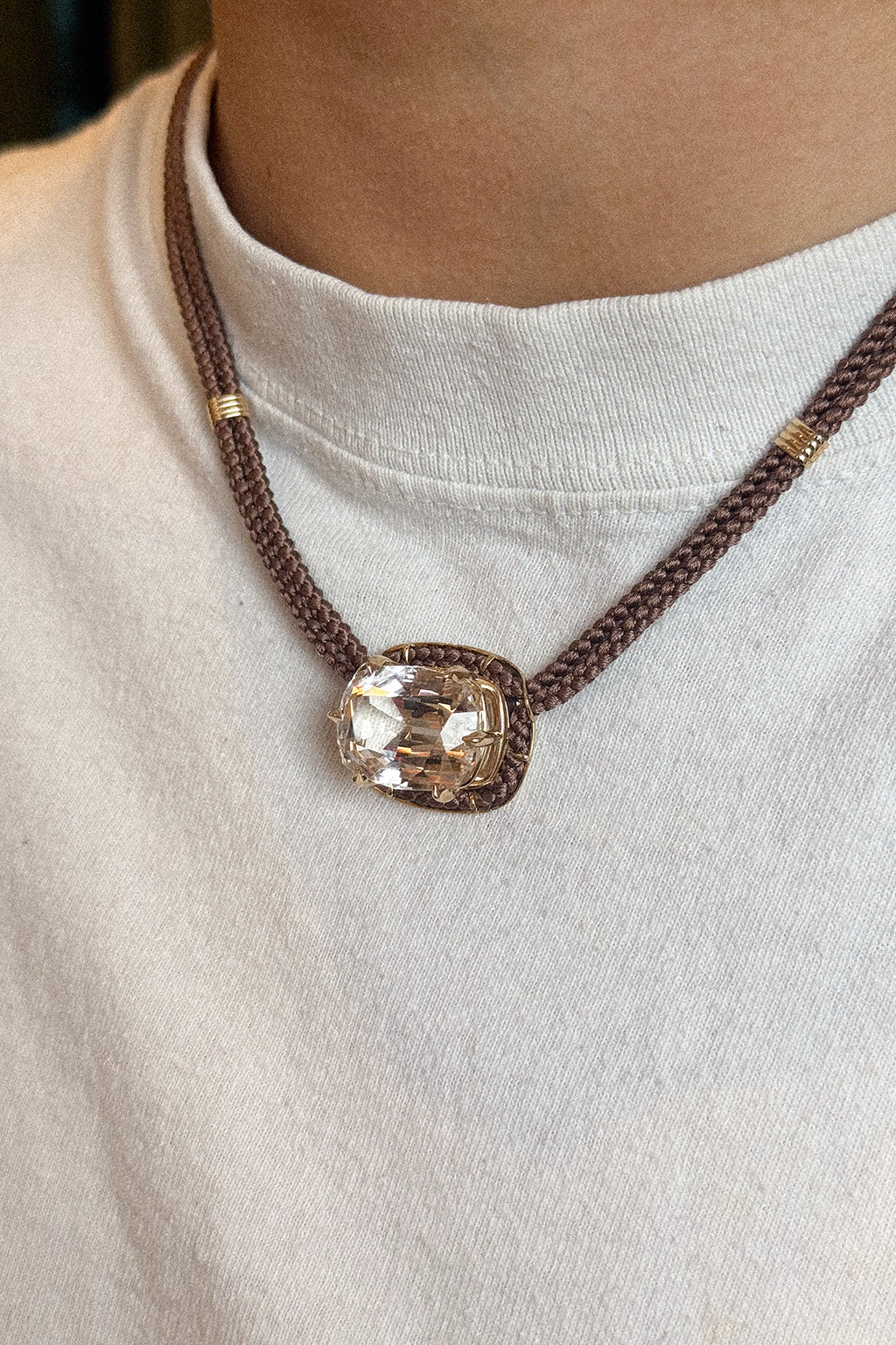 COLLIER PENDENTIF CORDE DE SOIE TOPAZE IMPÉRIALE