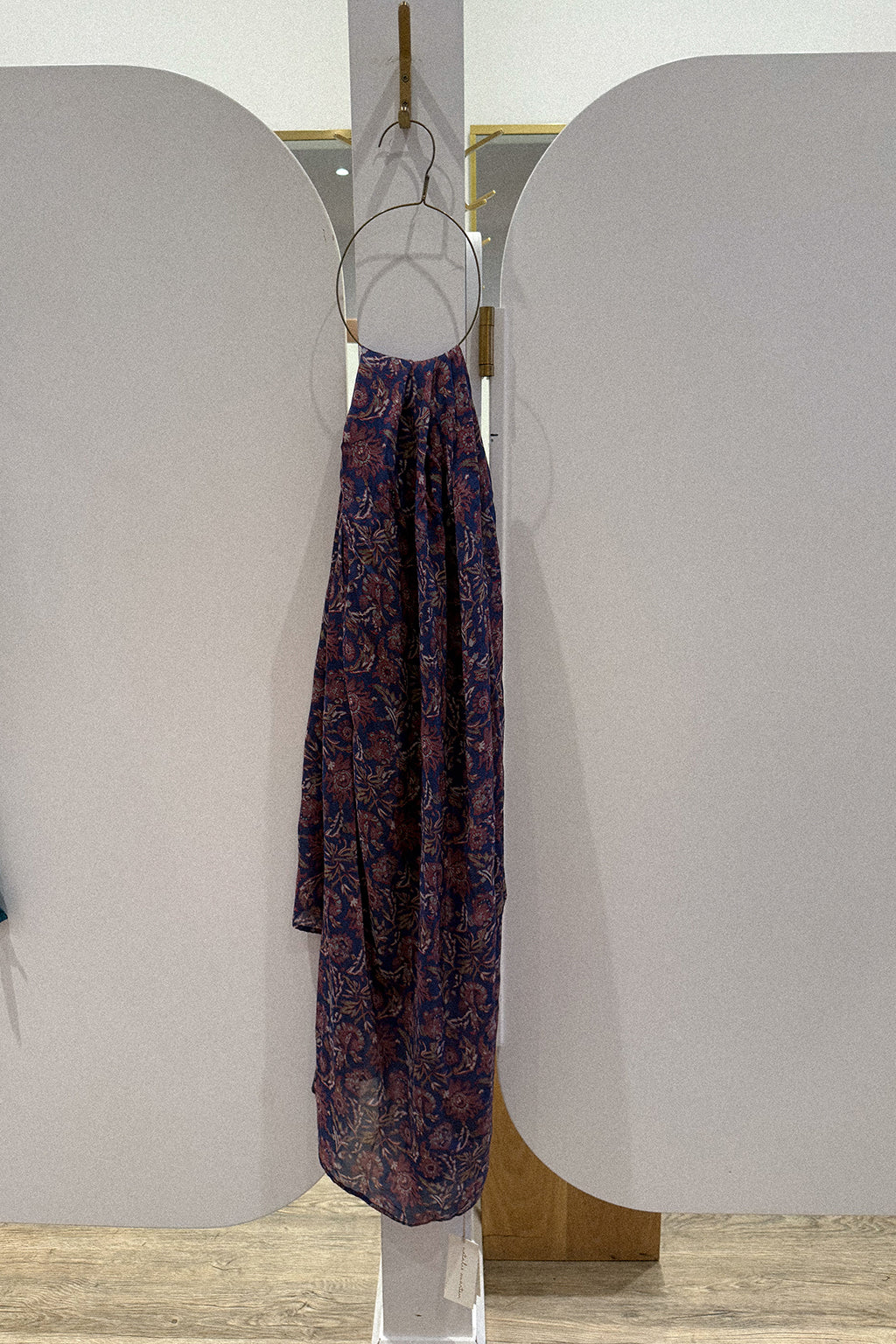 EMBROIDERED SILK PRINT SARONG/SCARF