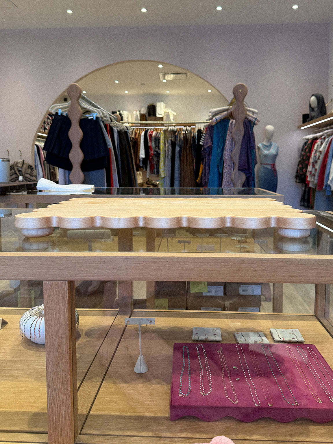 SCALLOPED SERVING BOARD *pre-order*