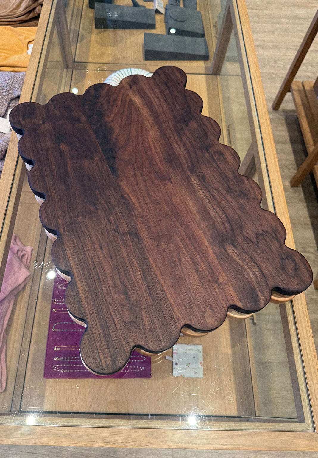 SCALLOPED SERVING BOARD *pre-order*