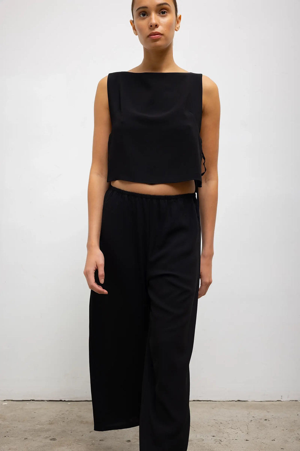 ARI BOATNECK TIE TOP