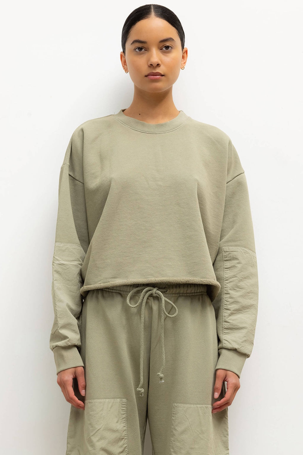 JAMIE PATCH CREW NECK SWEATER