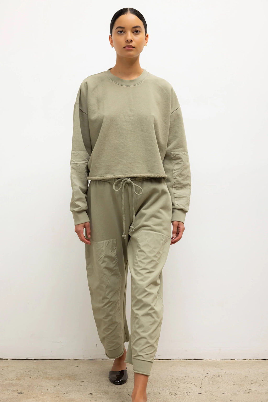 JAMIE PATCH CREW NECK SWEATER