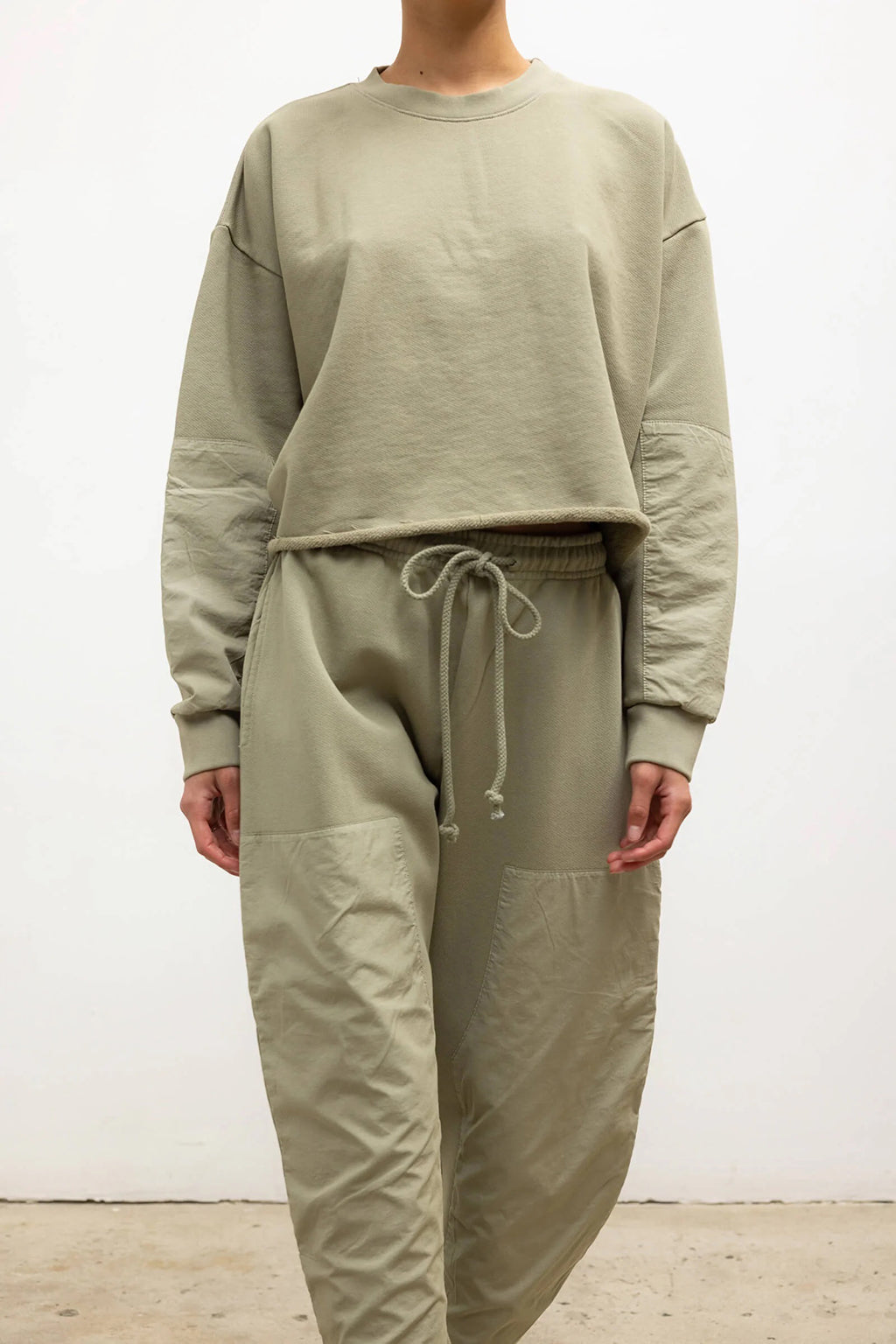 JAMIE PATCH CREW NECK SWEATER