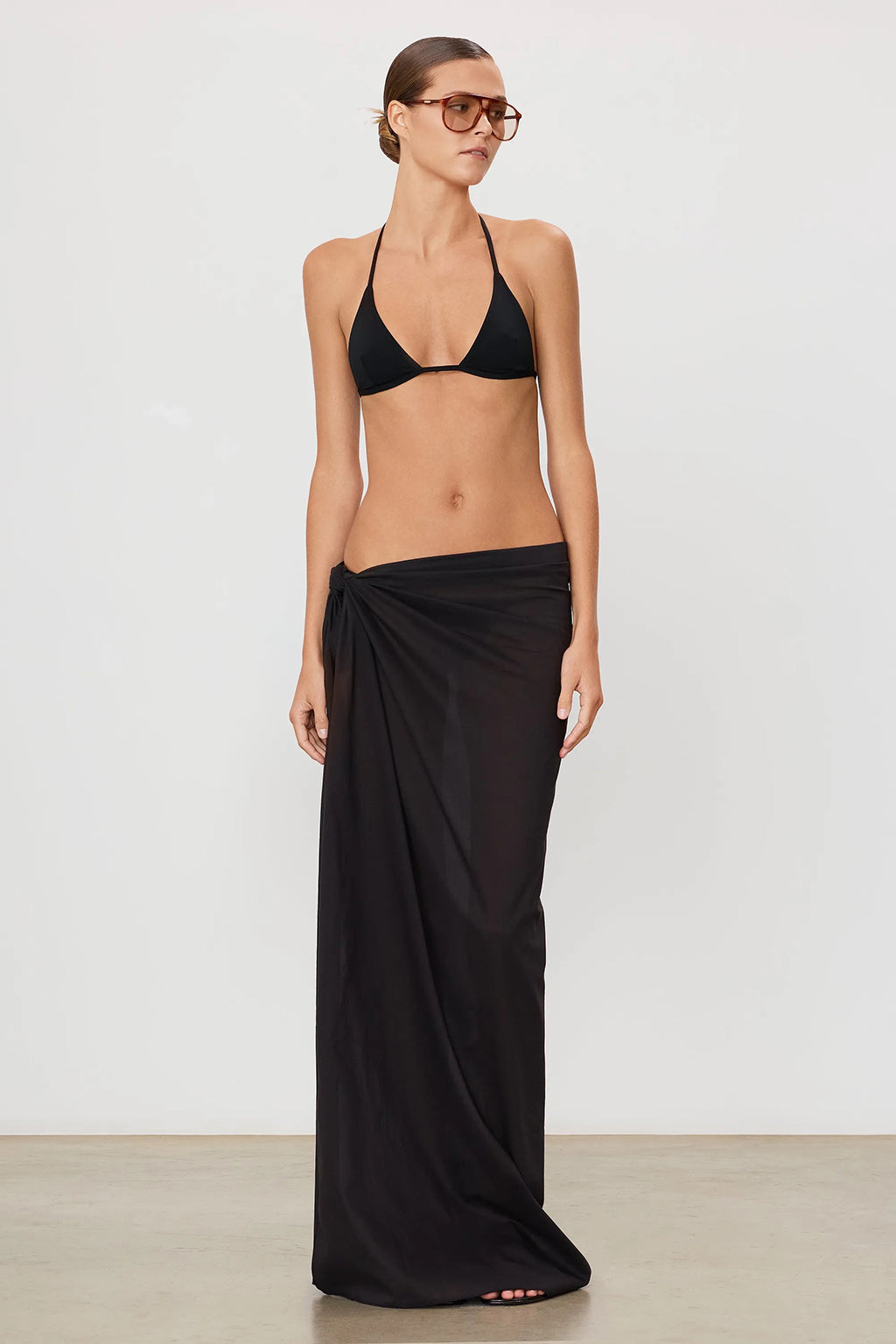 ESME SARONG