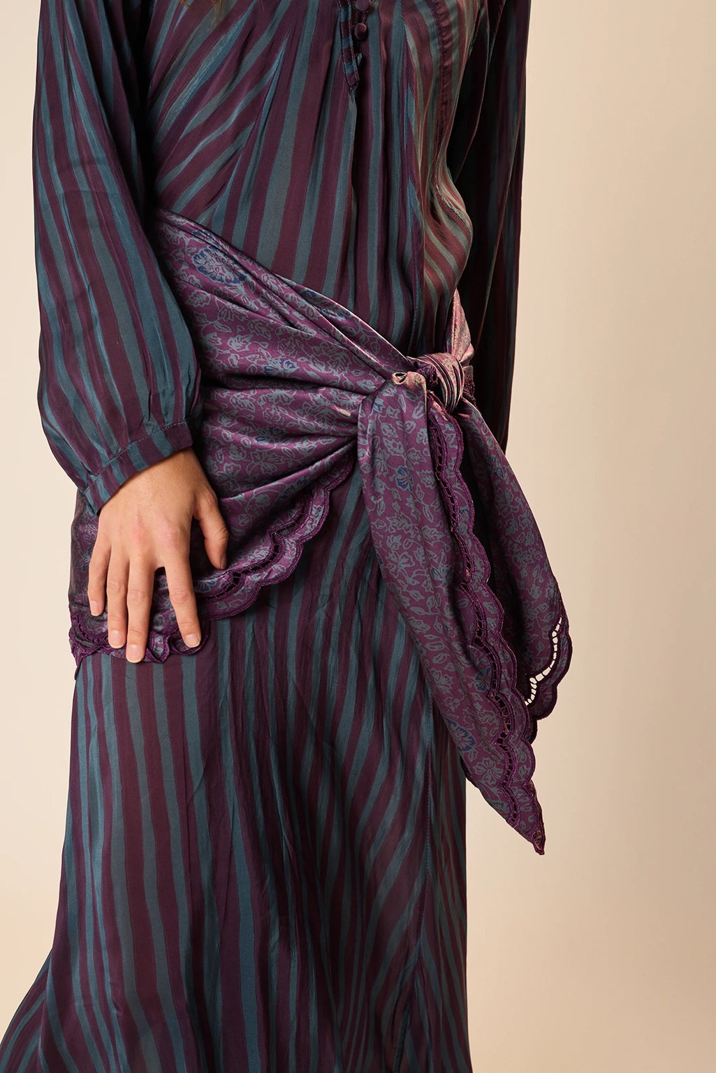 EMBROIDERED SILK PRINT SARONG/SCARF