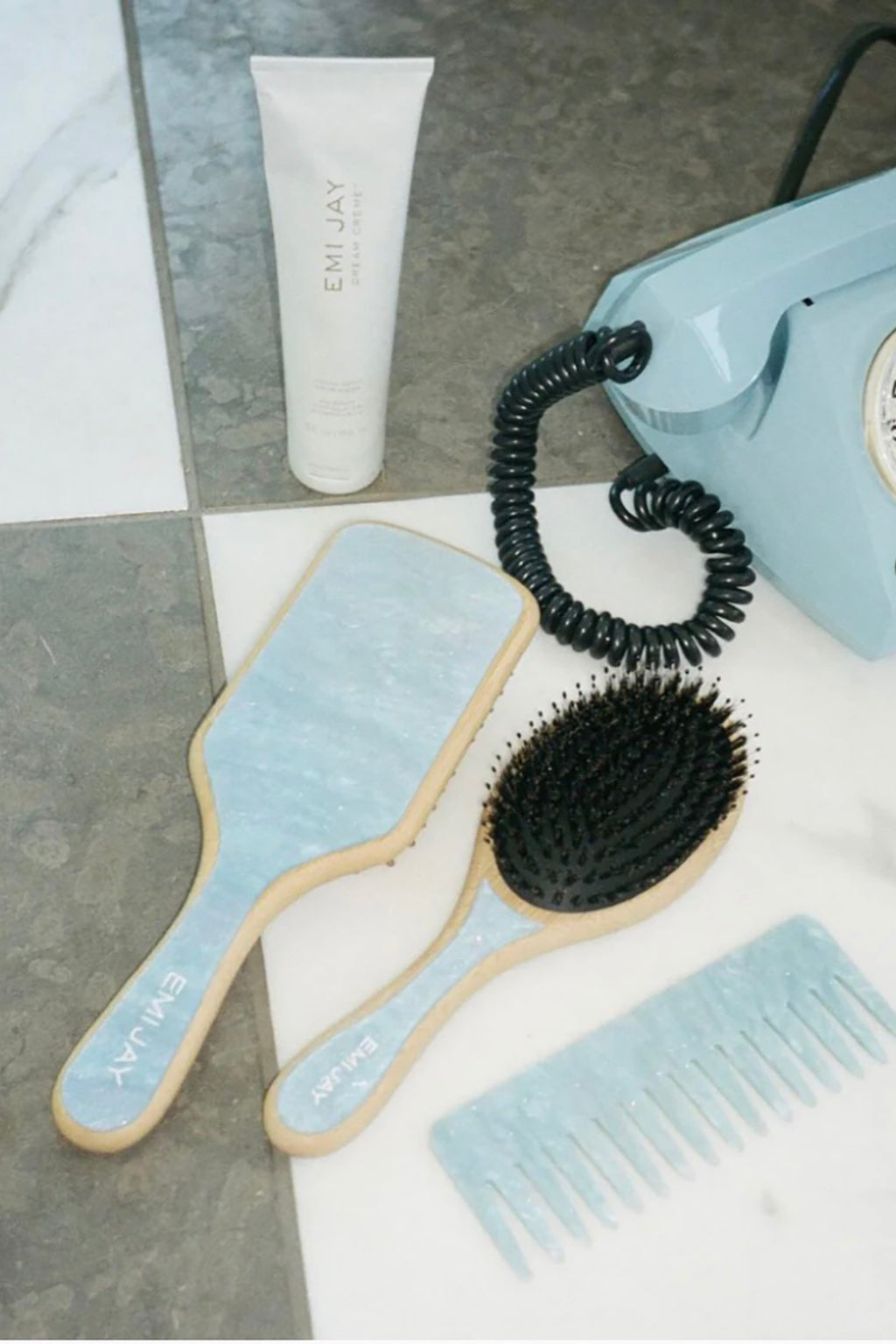 BROSSE PLATE