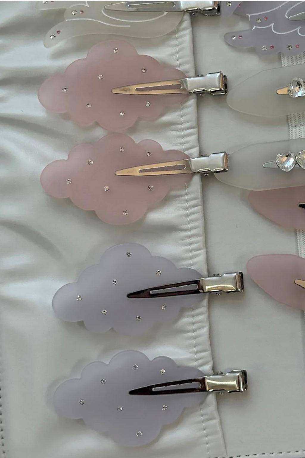 CLOUD POPSTAR CLIPS DANS ANGEL WISH