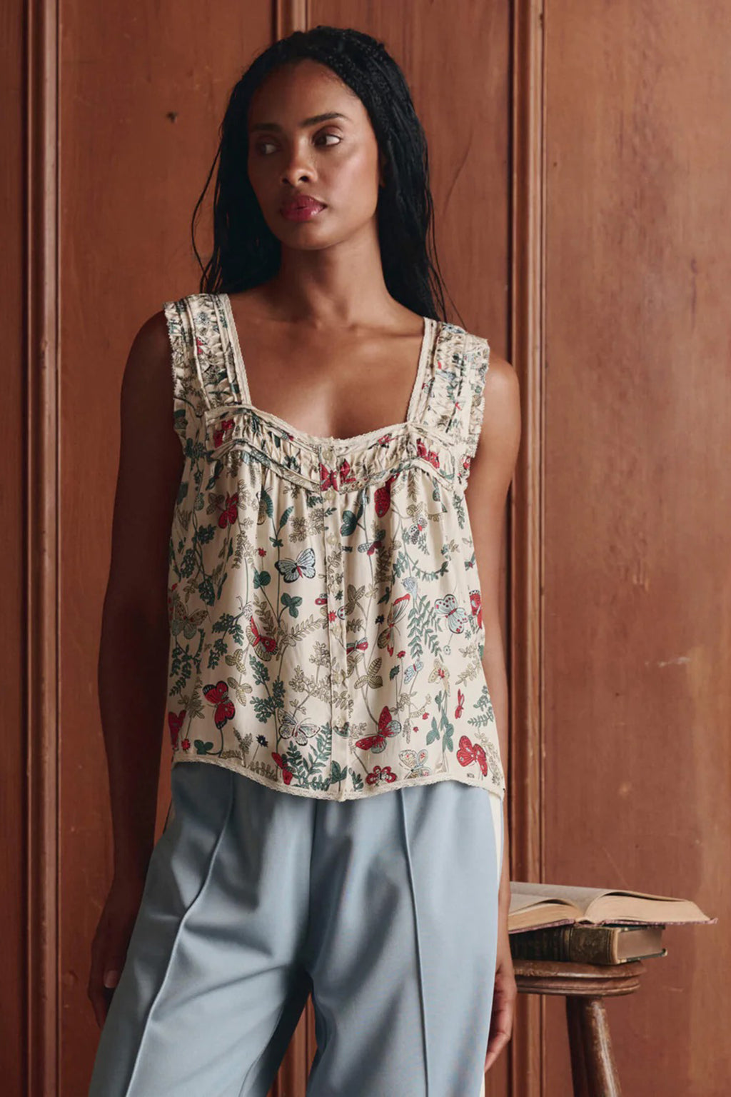 THE VICTORIAN PLEAT TANK