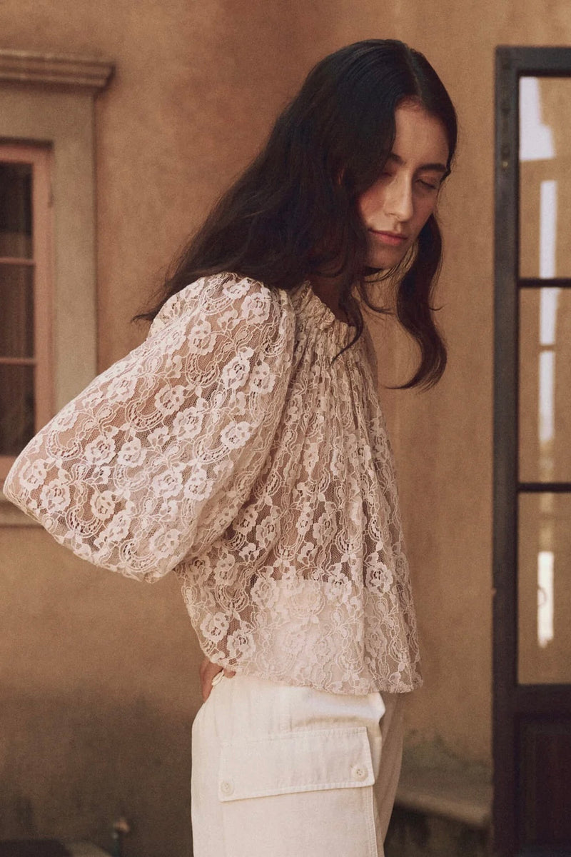 THE PRIM LACE TOP