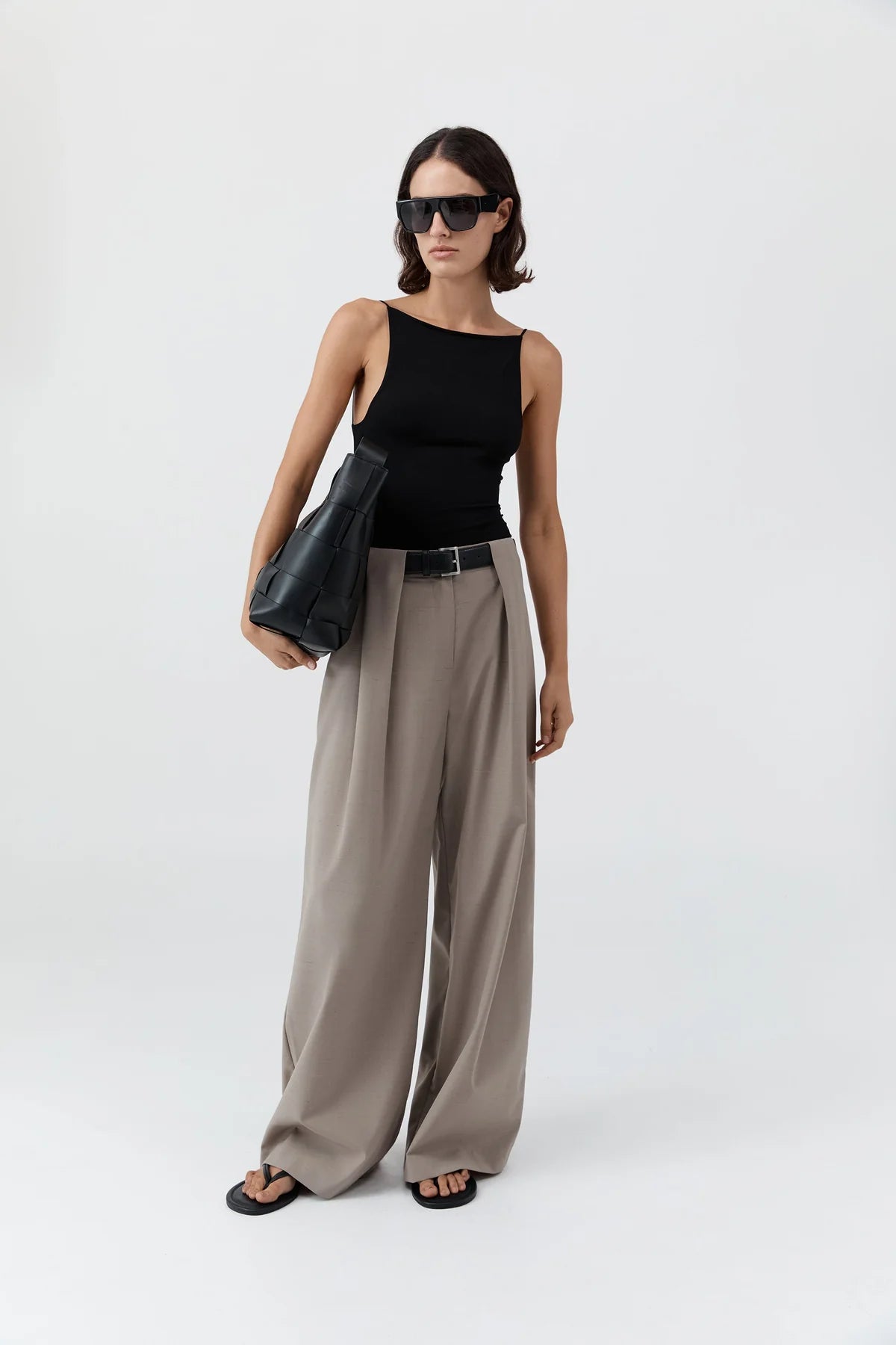 SQUARE NECK TOP