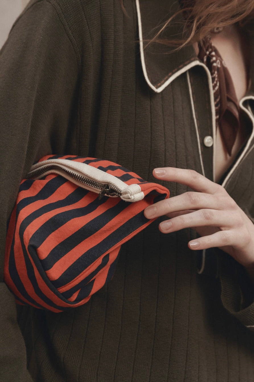 THE STRIPE POUCH