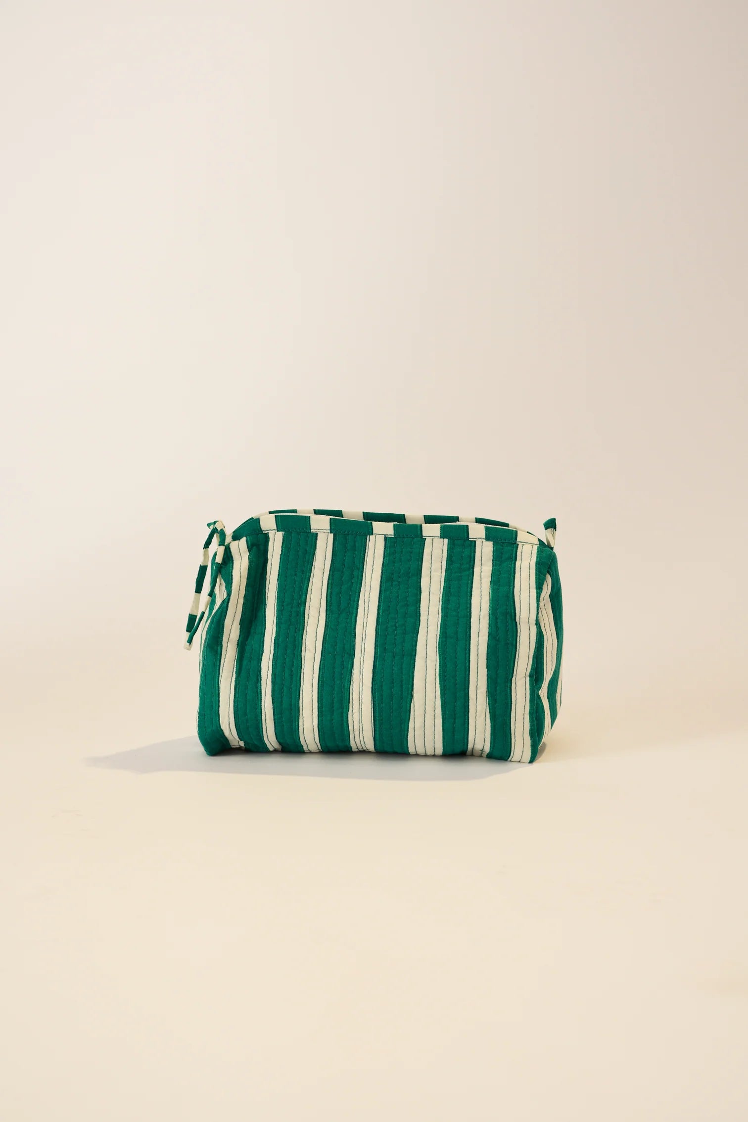 COSMETIC BAG IN BATIK STRIPE LAWN