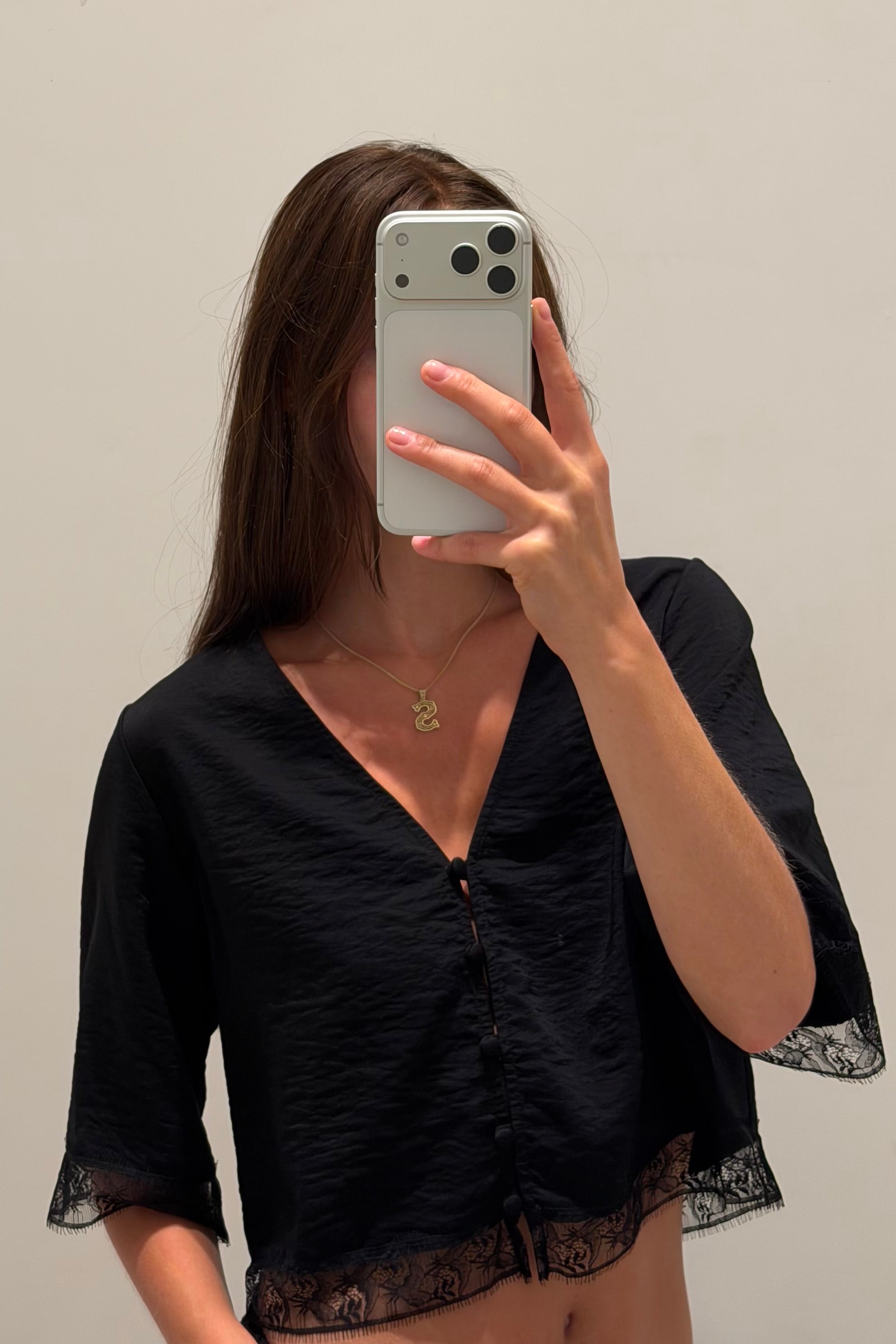 SIMONE SHORT SLEEVE BUTTON DOWN TOP WITH LACE