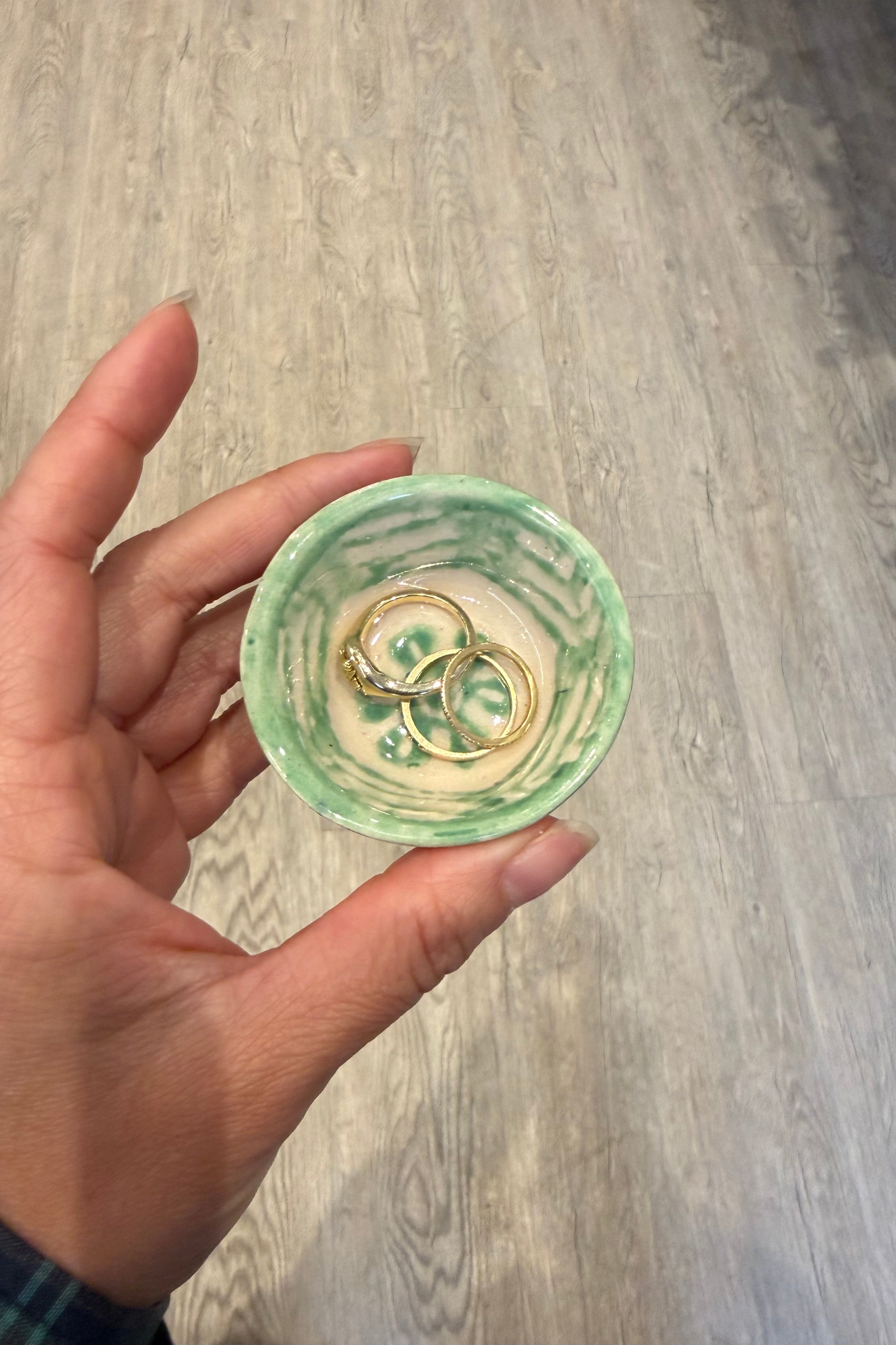 MINI CLAY BOWL IN CHILI