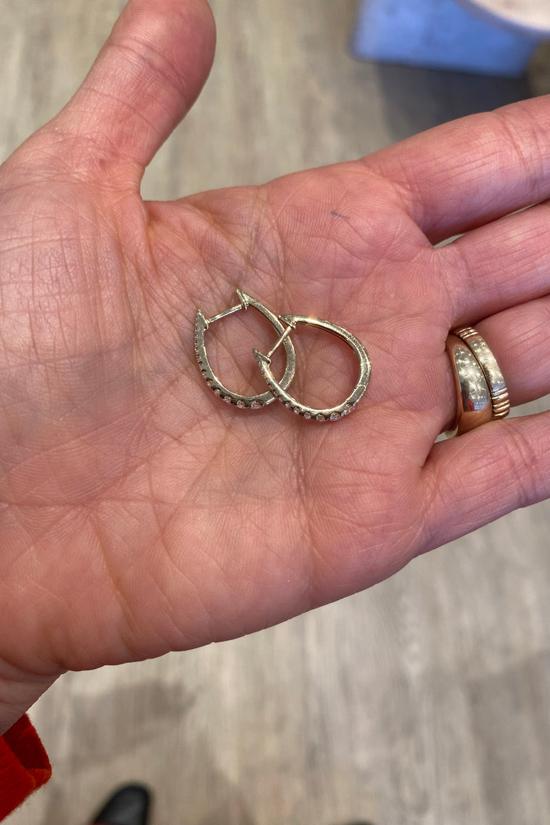 TAPERED DIAMOND HOOP EARRINGS