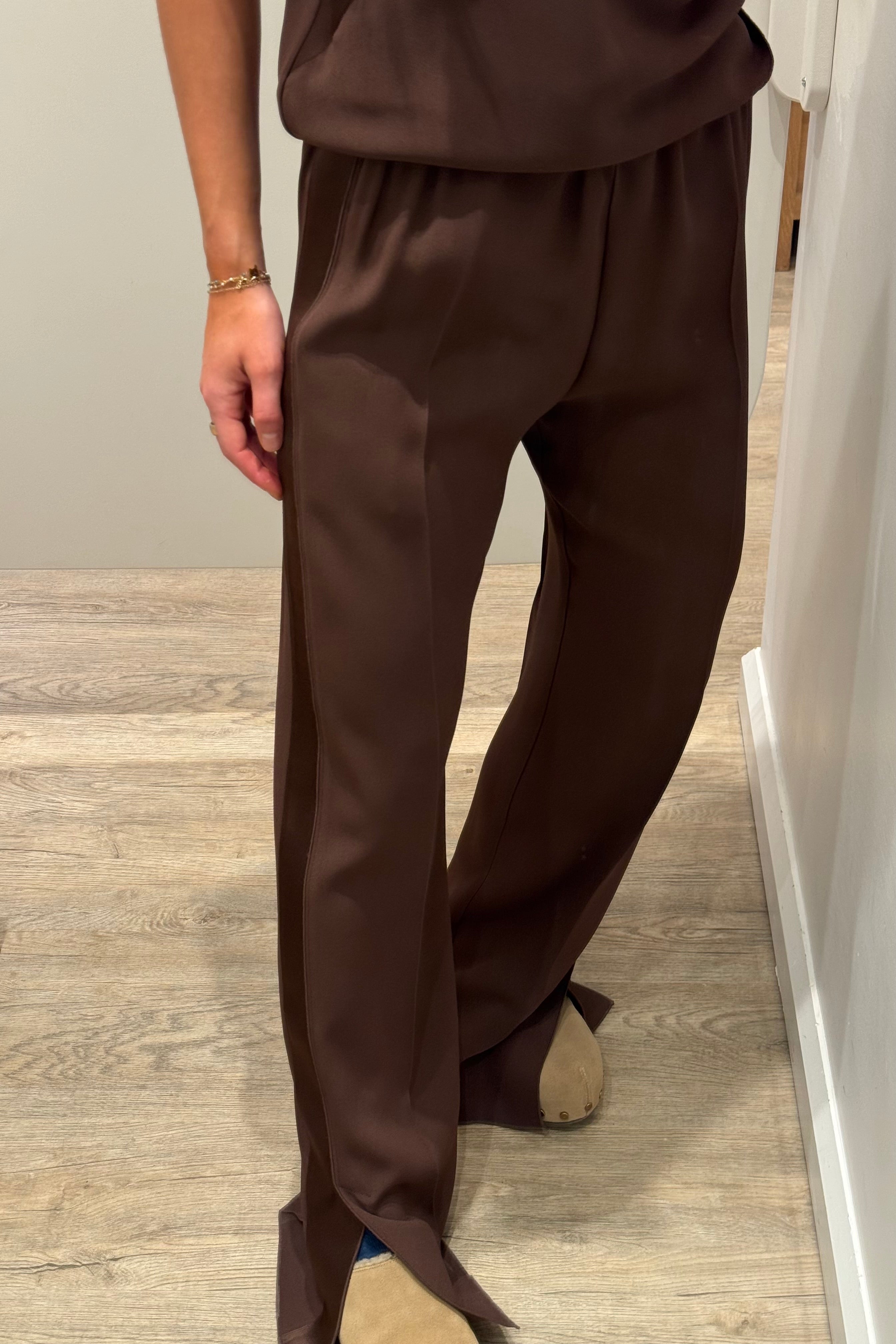PANTALON ENVERS MAT SATIN