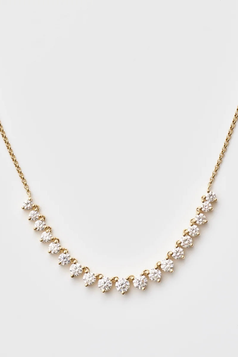 GRADUATED DIAMOND NECKLACE