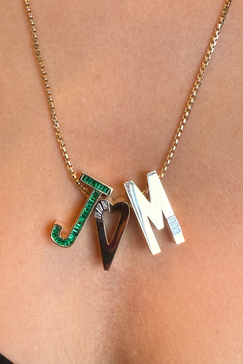 GRAND SIZE HEART PENDANT