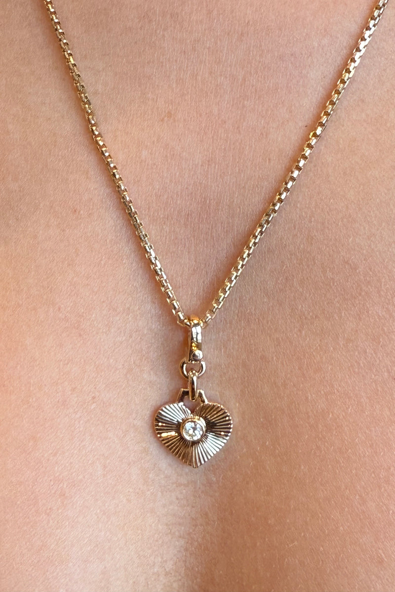MINI FLUTED HEART CHARM