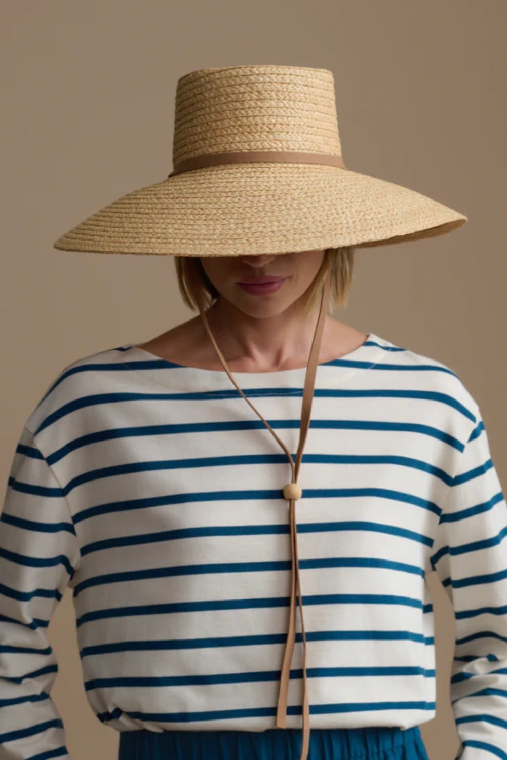 RAE HAT
