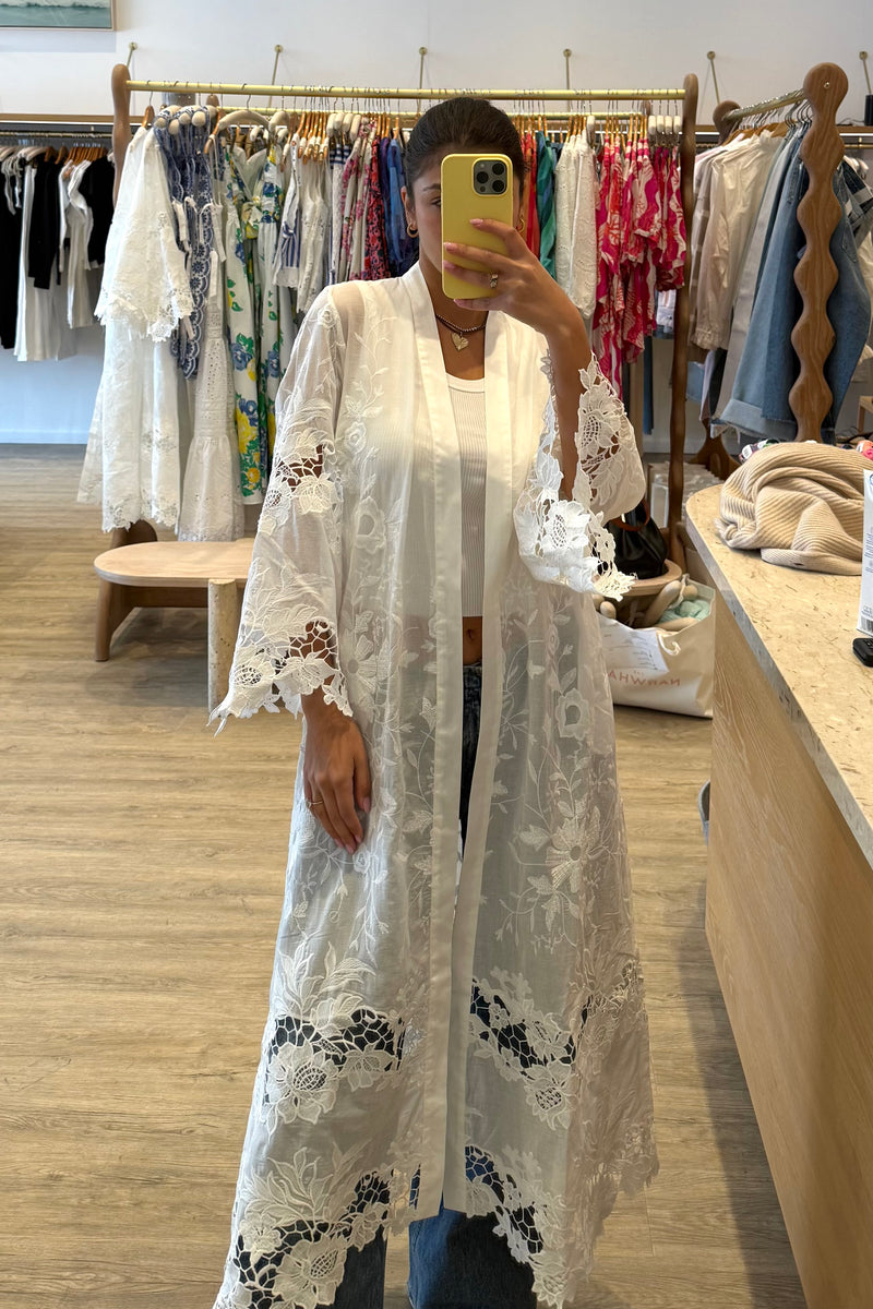 ANSEDONIA DUSTER FLOWER'S NEST