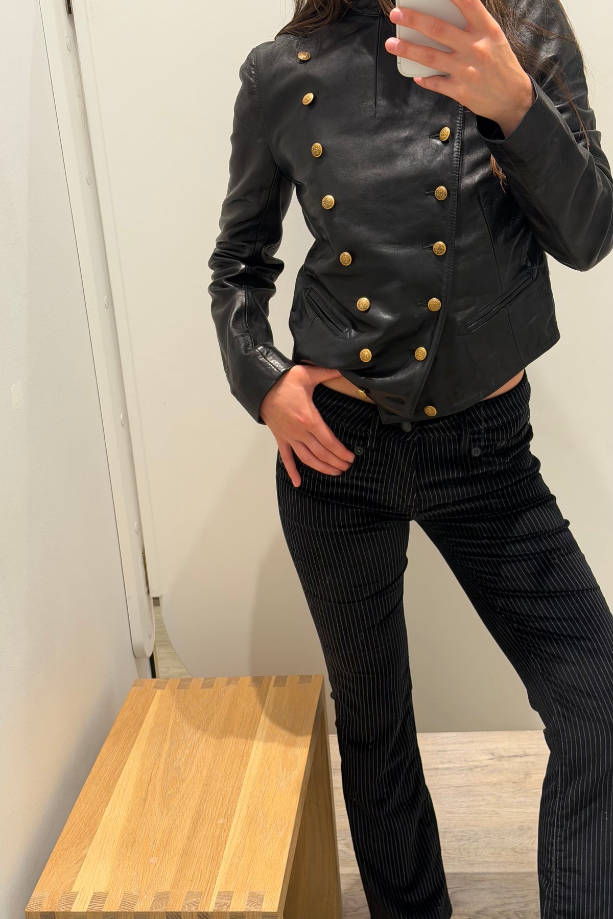 BOY KICK FLARE JEANS